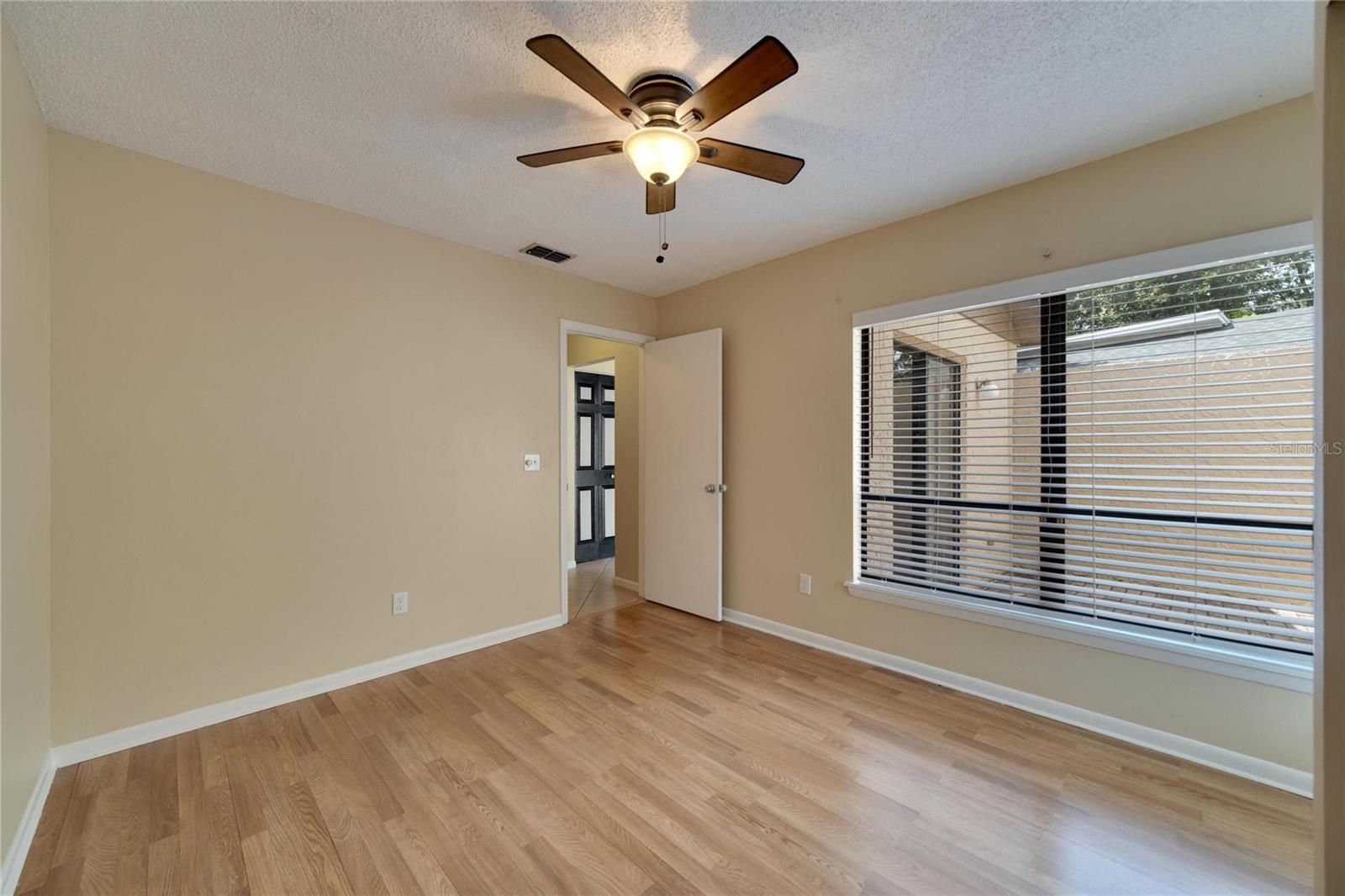 2022 GREGORY DR, TAMPA, FL, 33613