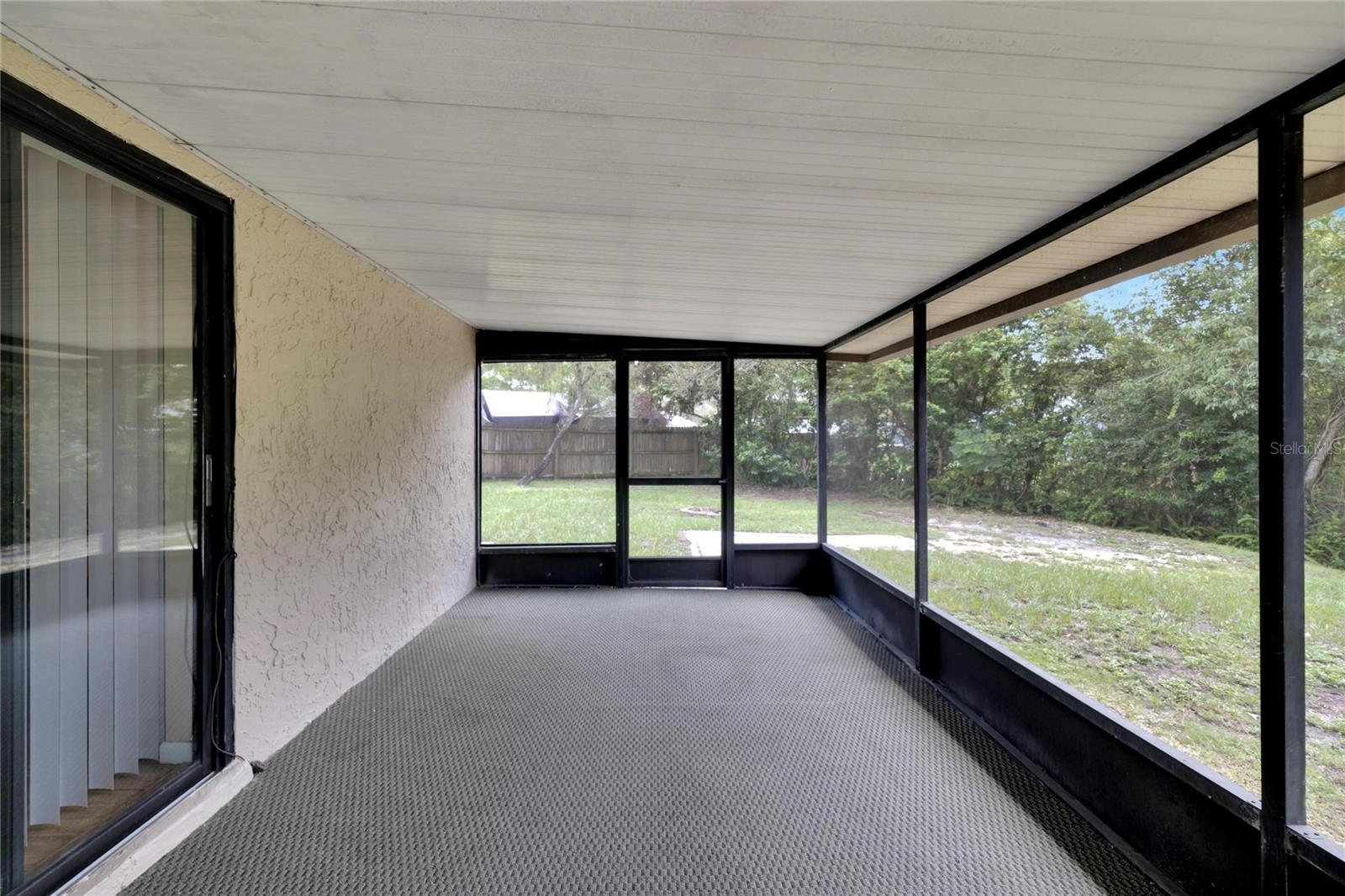 2022 GREGORY DR, TAMPA, FL, 33613