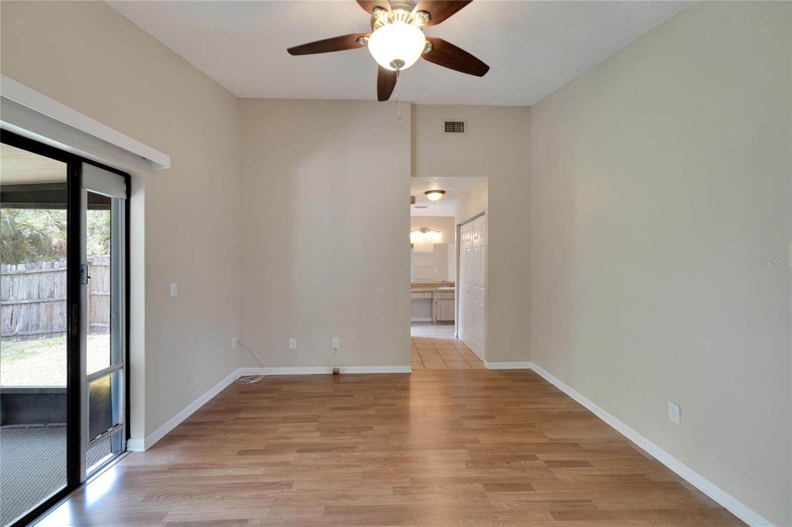2022 GREGORY DR, TAMPA, FL, 33613
