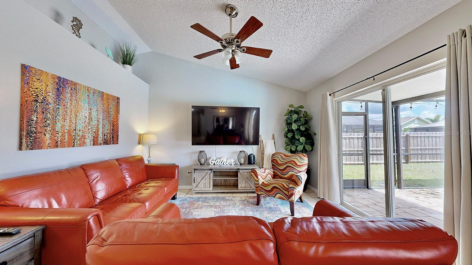 114 ISLAND WATER WAY, APOLLO BEACH, FL, 33572