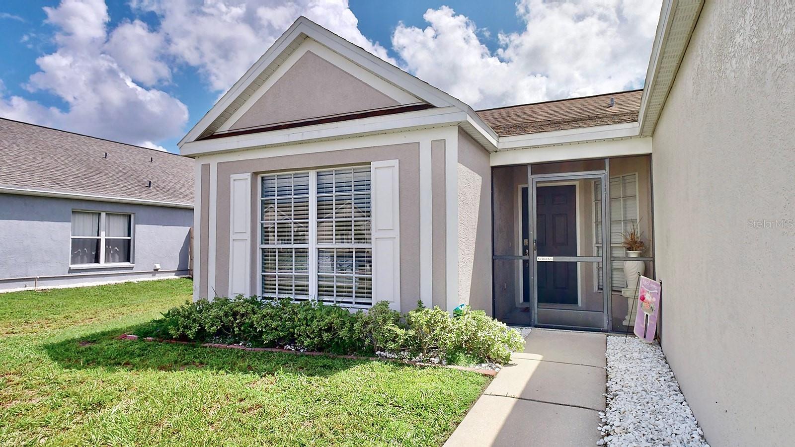114 ISLAND WATER WAY, APOLLO BEACH, FL, 33572