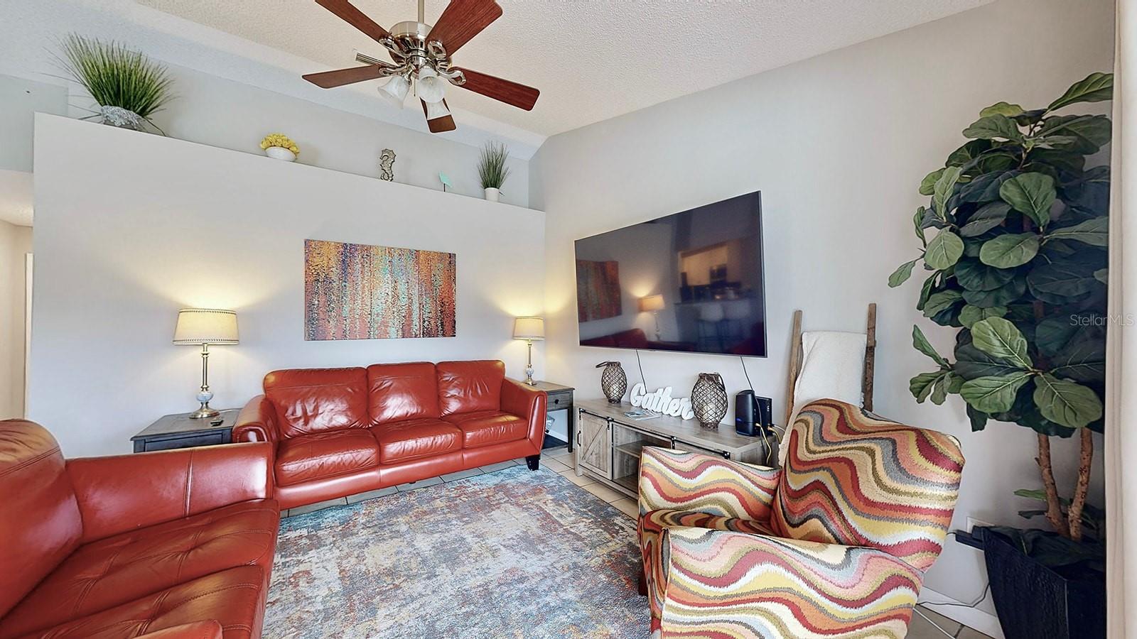 114 ISLAND WATER WAY, APOLLO BEACH, FL, 33572