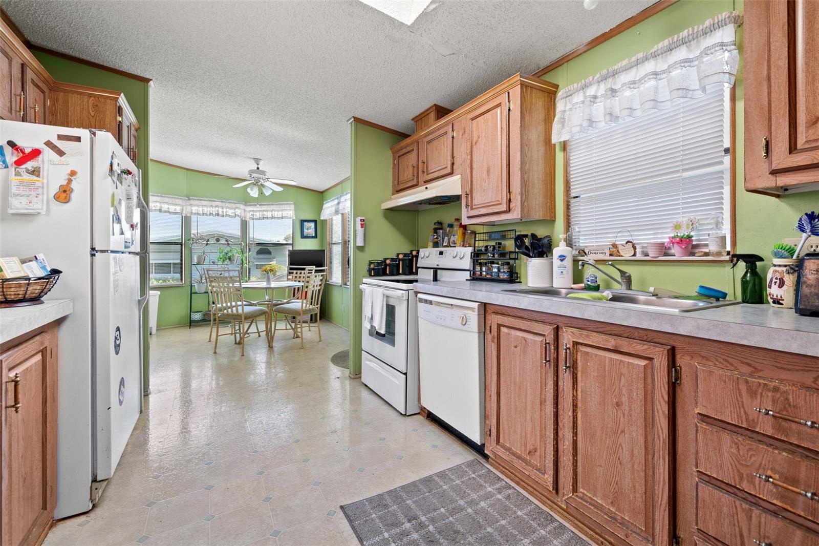 34050 ESTATES LN, WESLEY CHAPEL, FL, 33543
