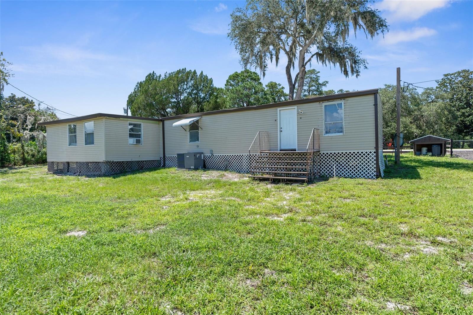 9926 LAKE DR, WEEKI WACHEE, FL, 34613
