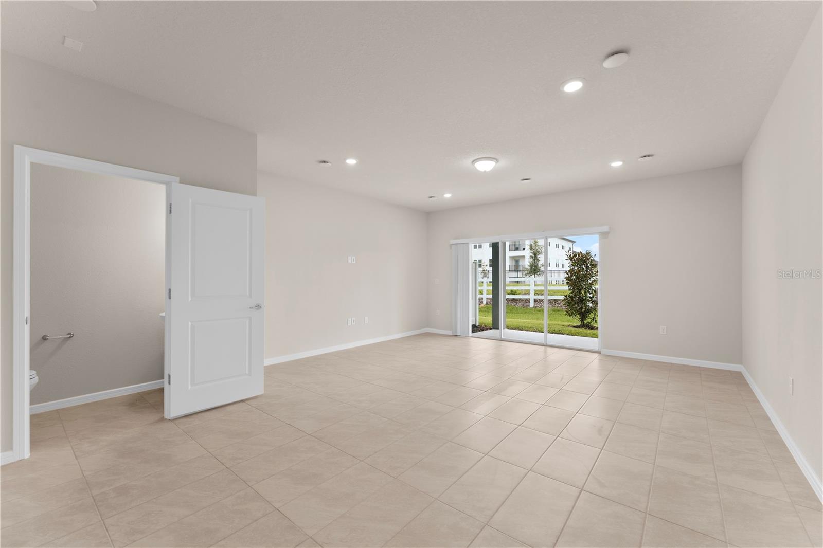 2907 STUNNING AVE, DAVENPORT, FL, 33896