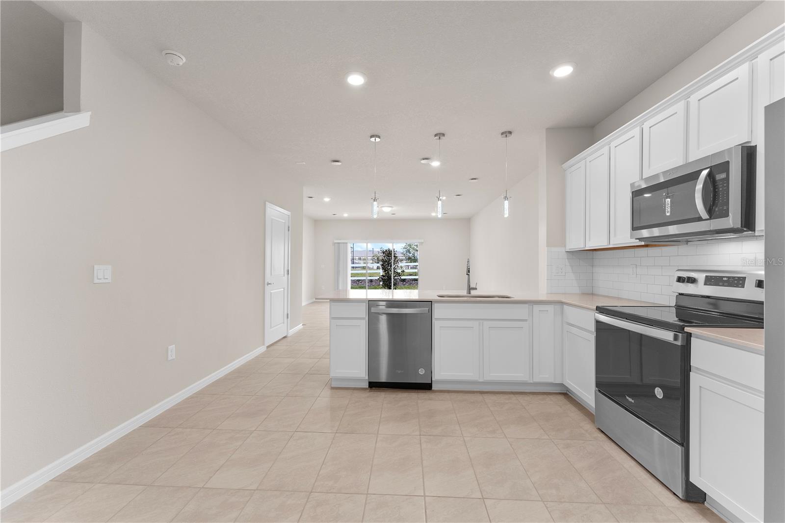 2907 STUNNING AVE, DAVENPORT, FL, 33896
