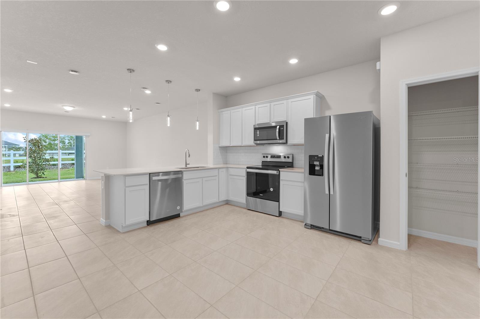 2907 STUNNING AVE, DAVENPORT, FL, 33896