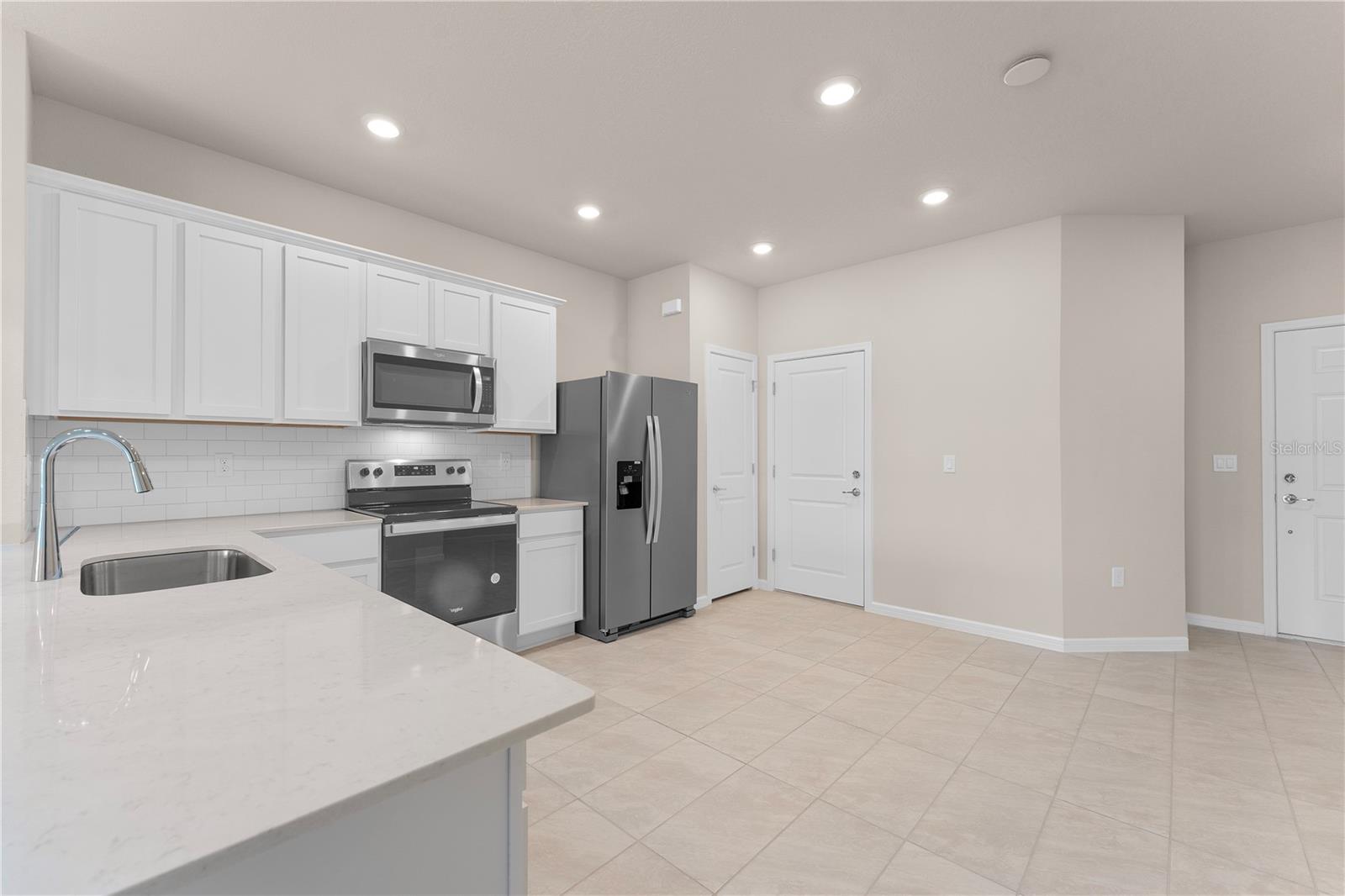 2907 STUNNING AVE, DAVENPORT, FL, 33896