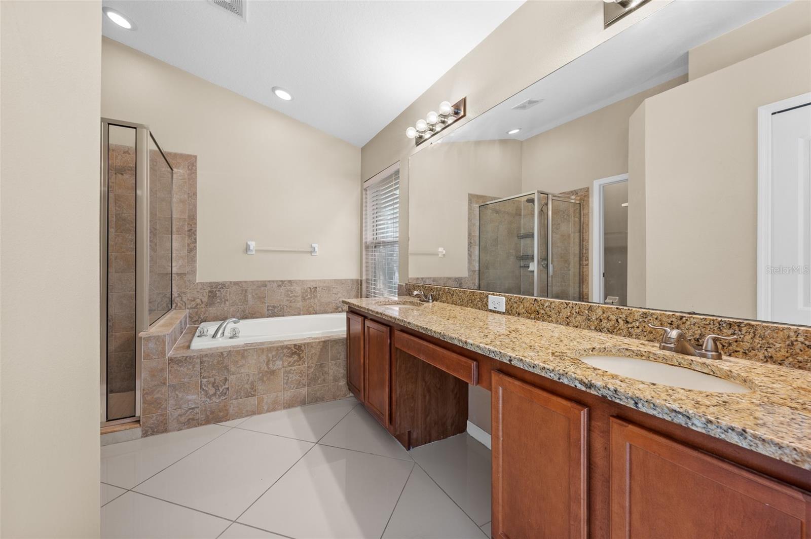 4153 WATERVILLE AVE, WESLEY CHAPEL, FL, 33543