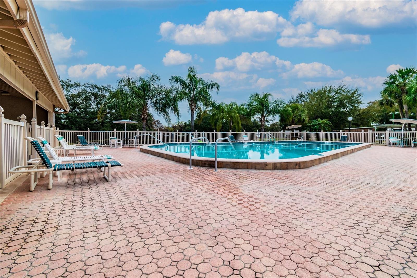 2981 FLINT DR N #83-C, CLEARWATER, FL, 33759