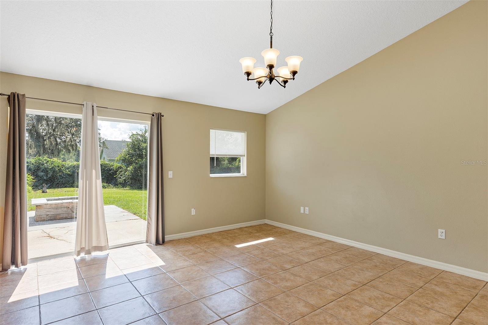 1025 8TH AVE, DELAND, FL, 32724