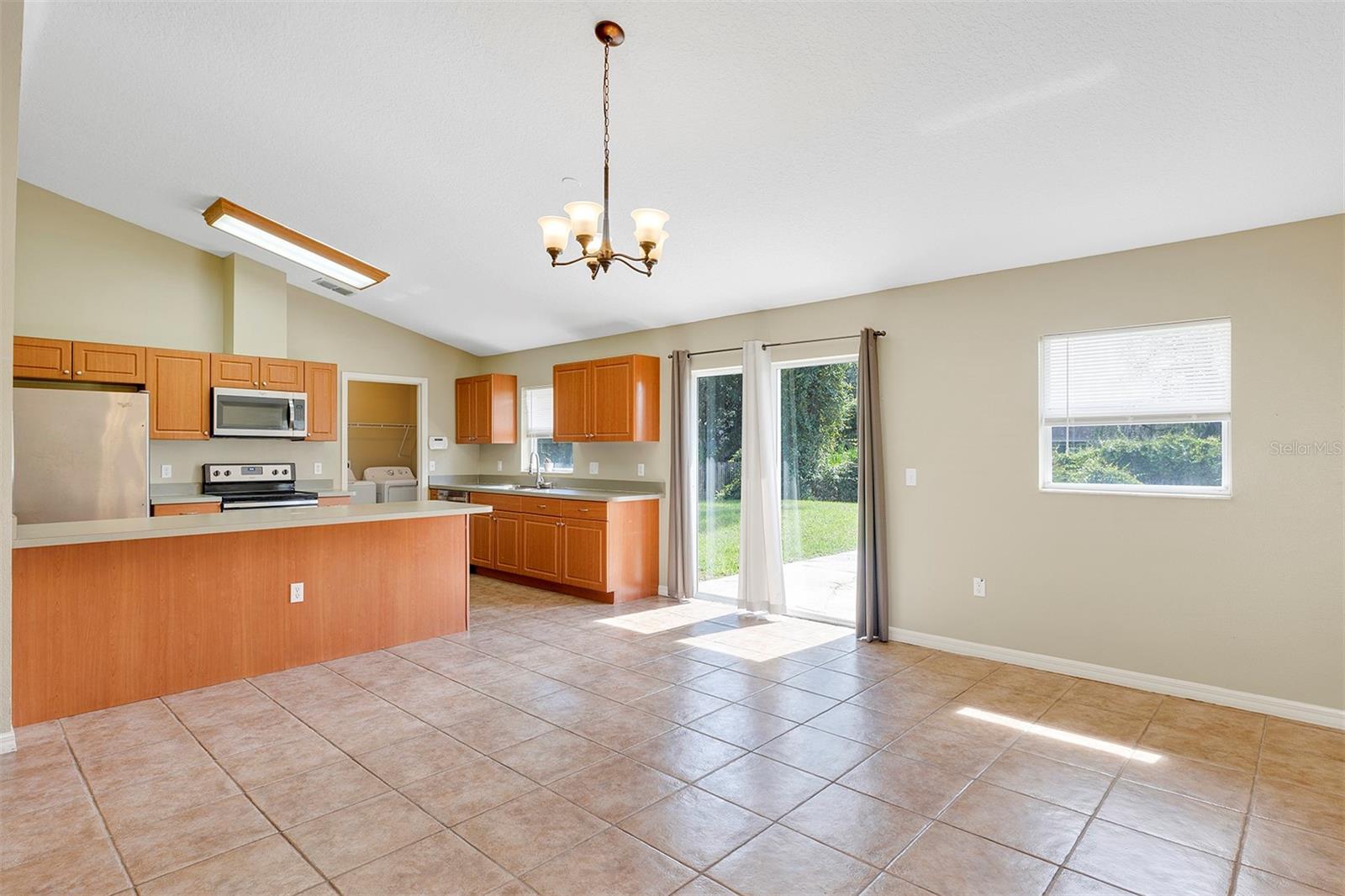 1025 8TH AVE, DELAND, FL, 32724