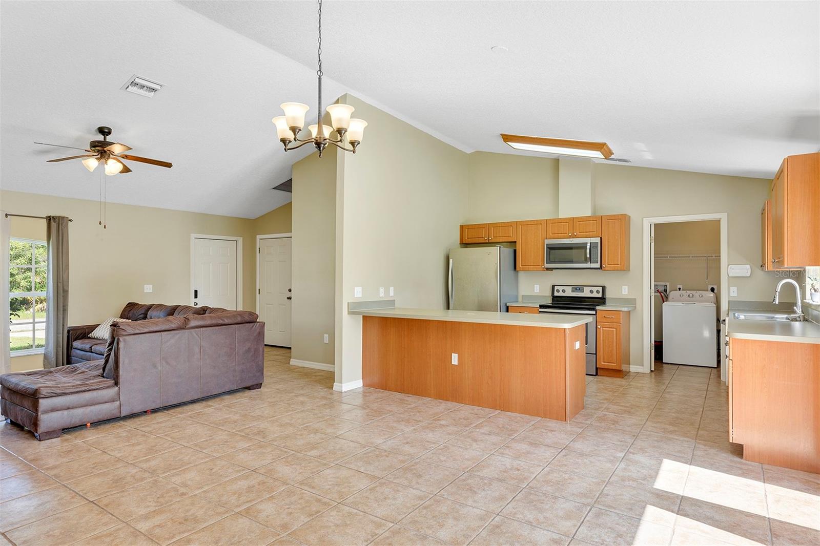 1025 8TH AVE, DELAND, FL, 32724