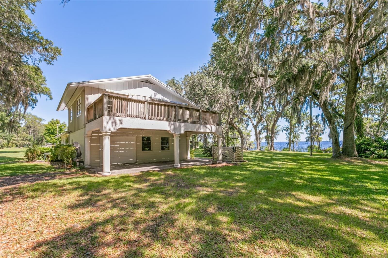 105 UNION AVE, CRESCENT CITY, FL, 32112
