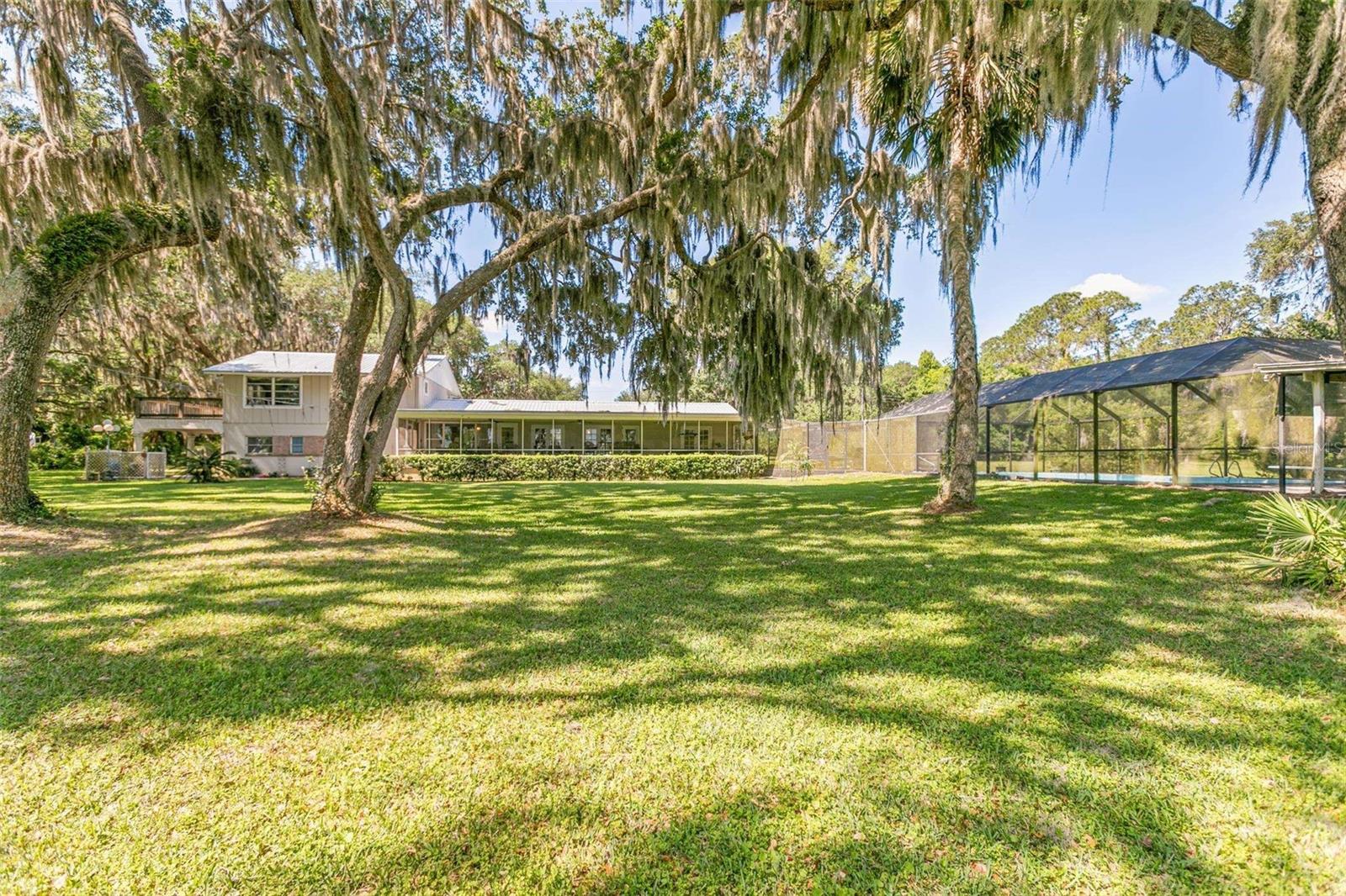 105 UNION AVE, CRESCENT CITY, FL, 32112