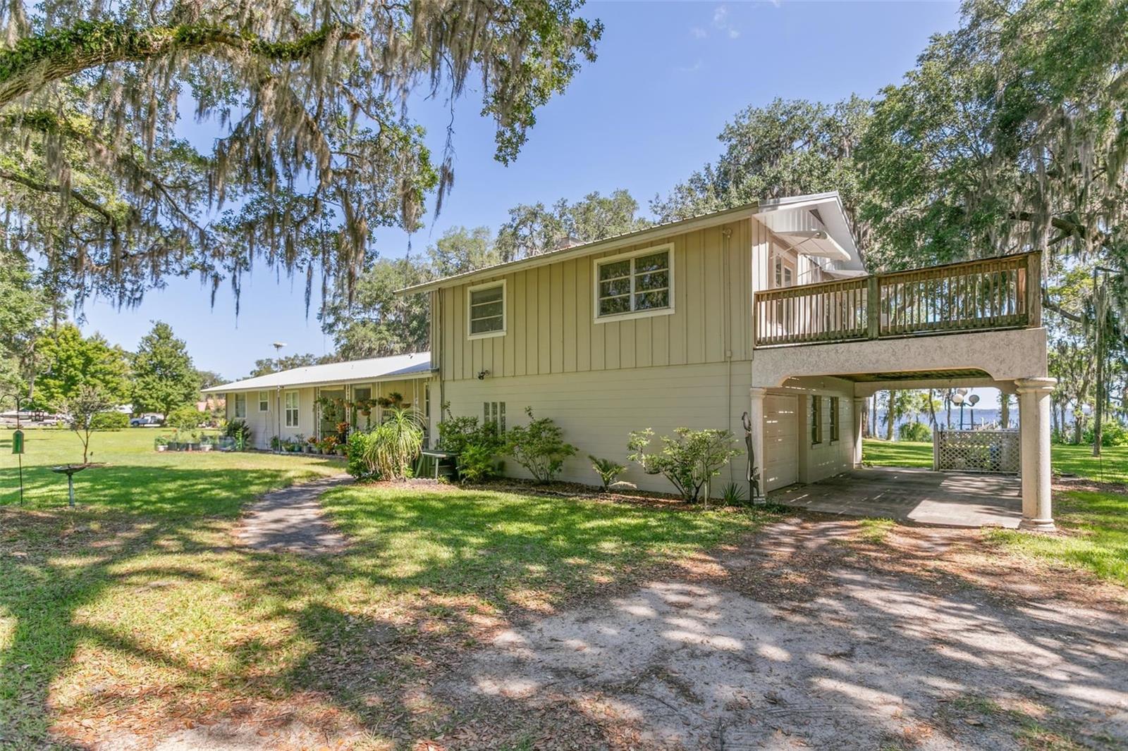 105 UNION AVE, CRESCENT CITY, FL, 32112