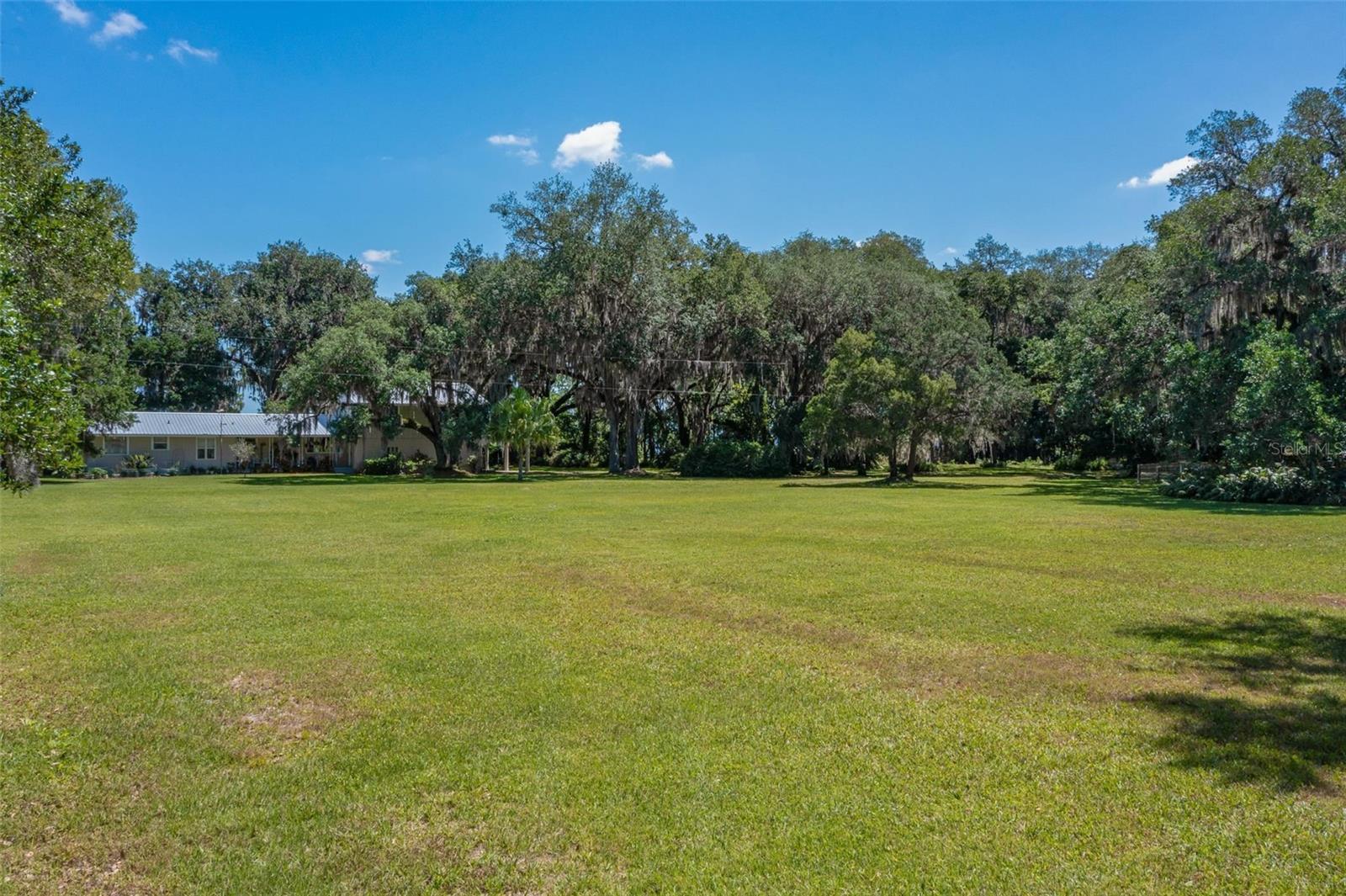 105 UNION AVE, CRESCENT CITY, FL, 32112