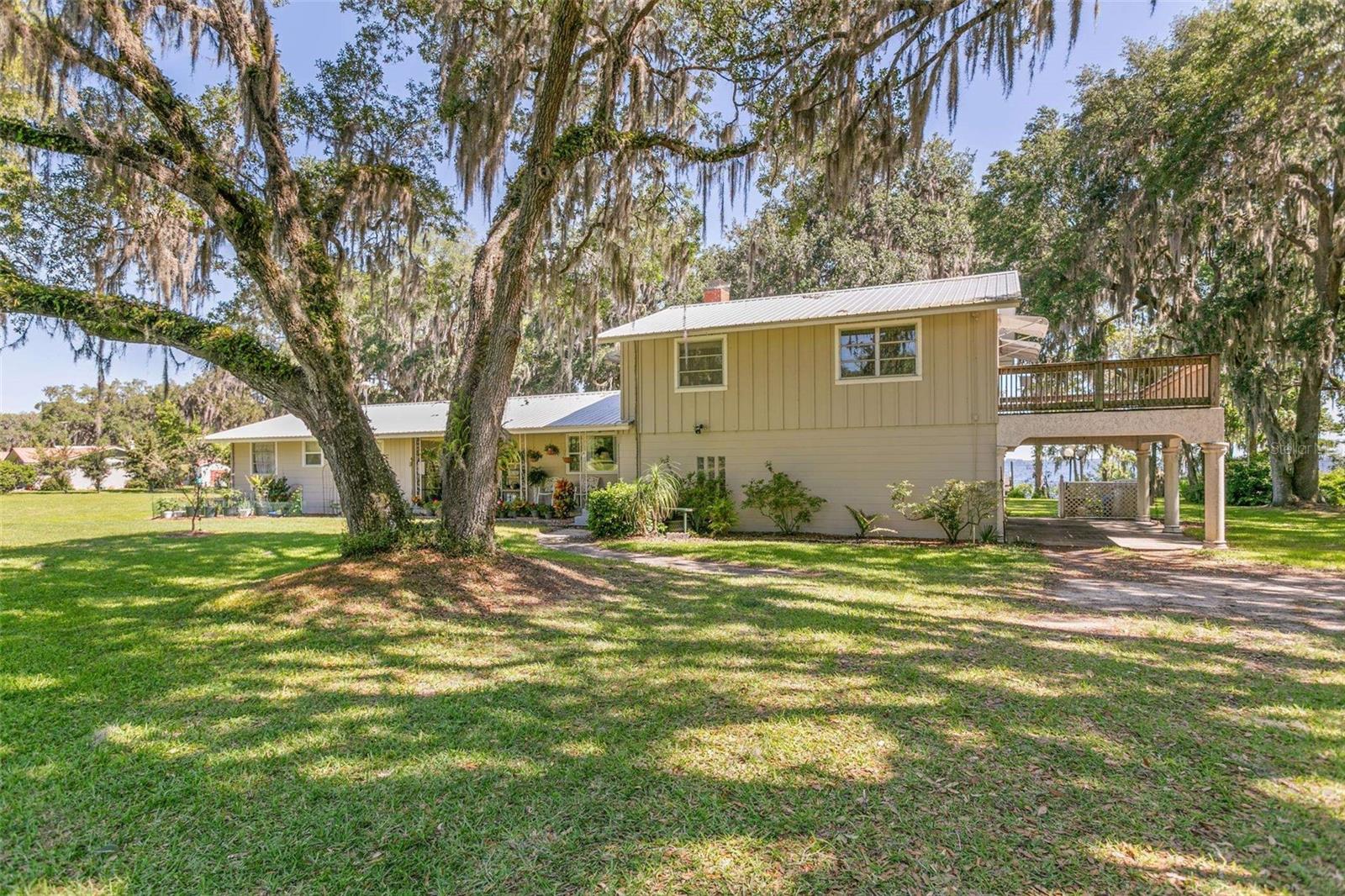 105 UNION AVE, CRESCENT CITY, FL, 32112