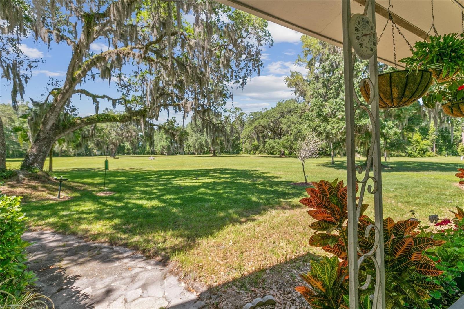 105 UNION AVE, CRESCENT CITY, FL, 32112
