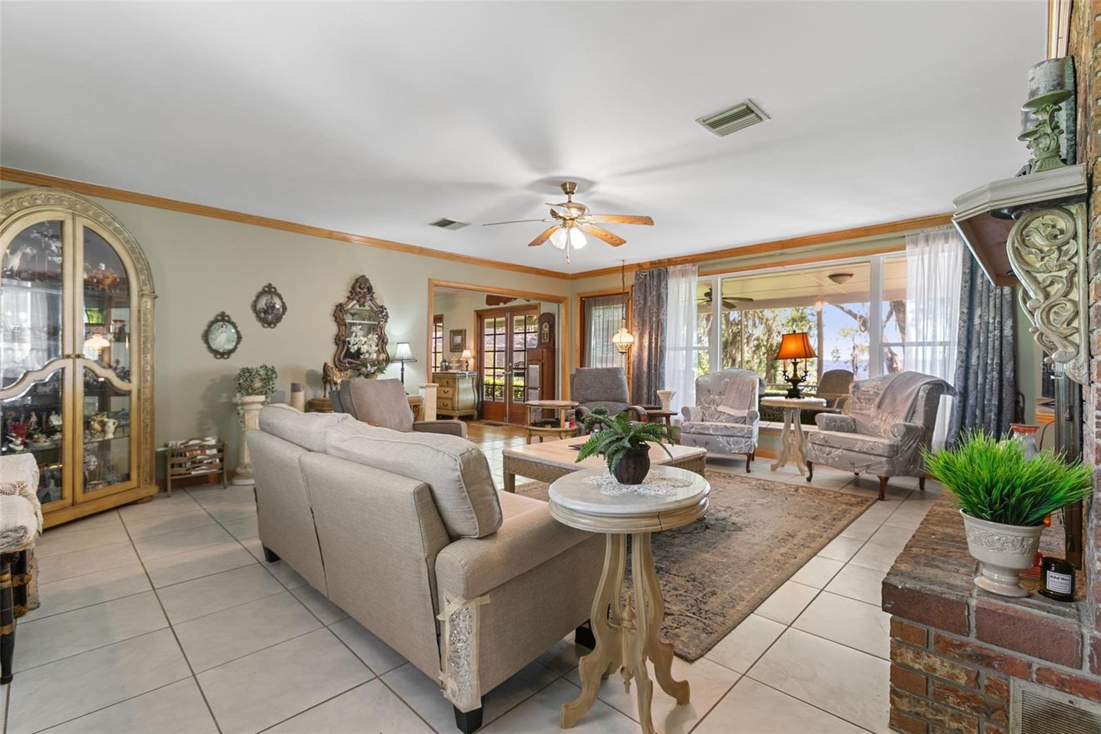 105 UNION AVE, CRESCENT CITY, FL, 32112