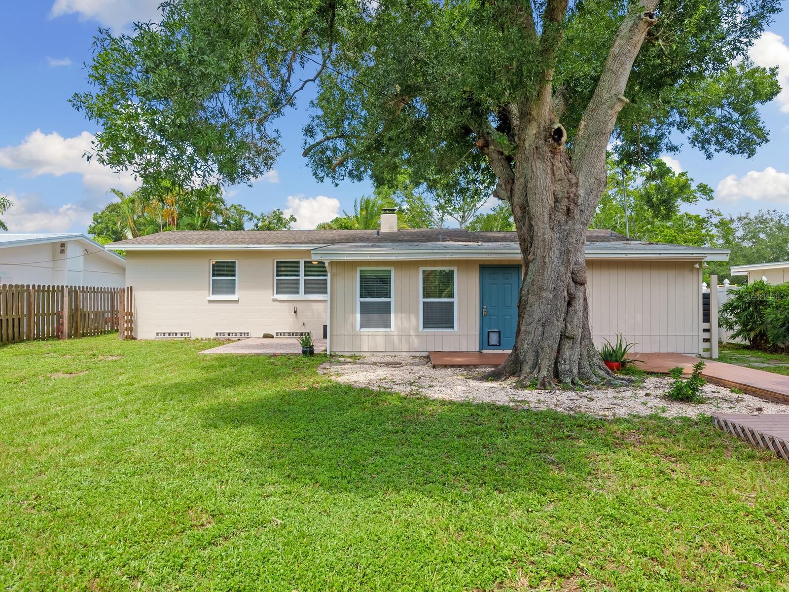 2717 GROVE PL, SARASOTA, FL, 34239