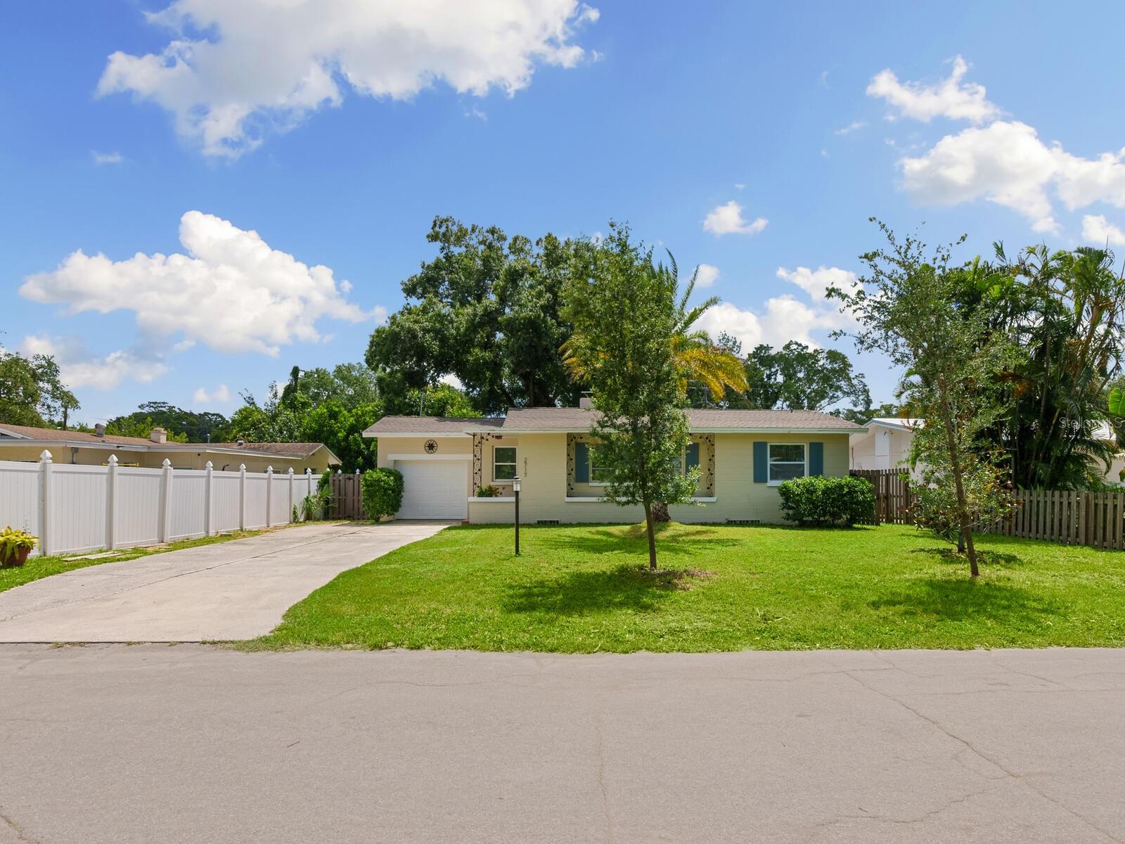 2717 GROVE PL, SARASOTA, FL, 34239