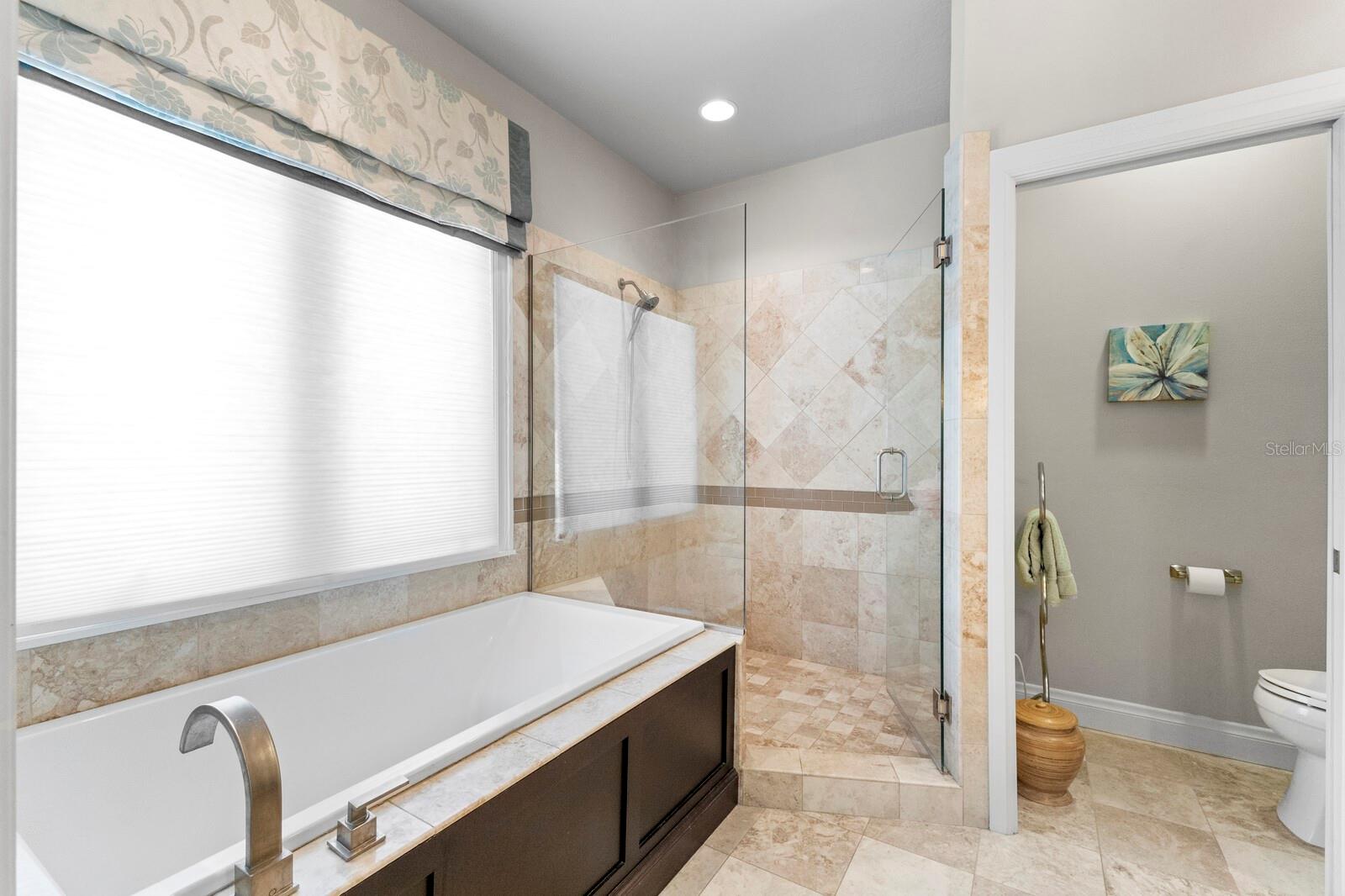 111 49TH ST, HOLMES BEACH, FL, 34217