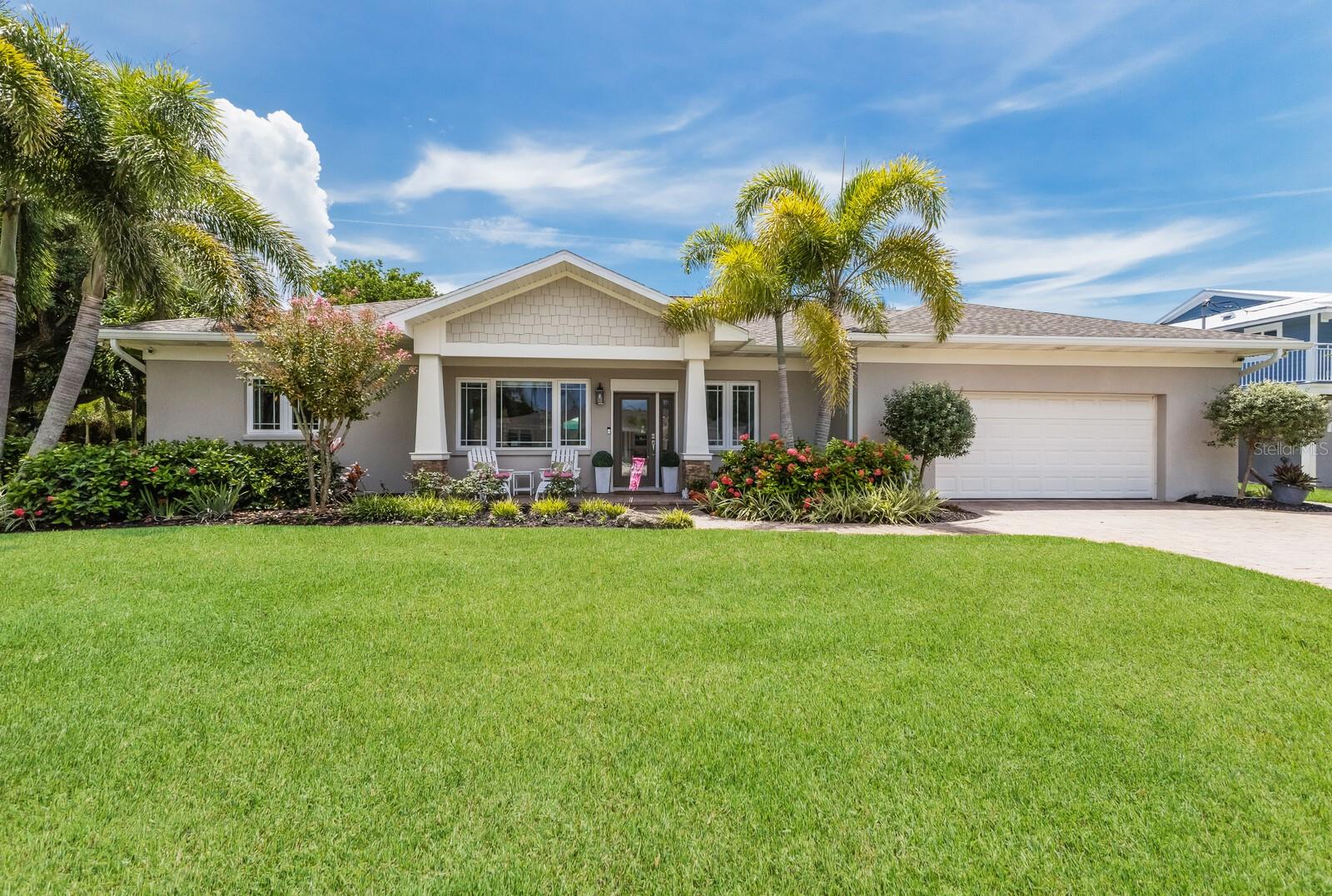 111 49TH ST, HOLMES BEACH, FL, 34217