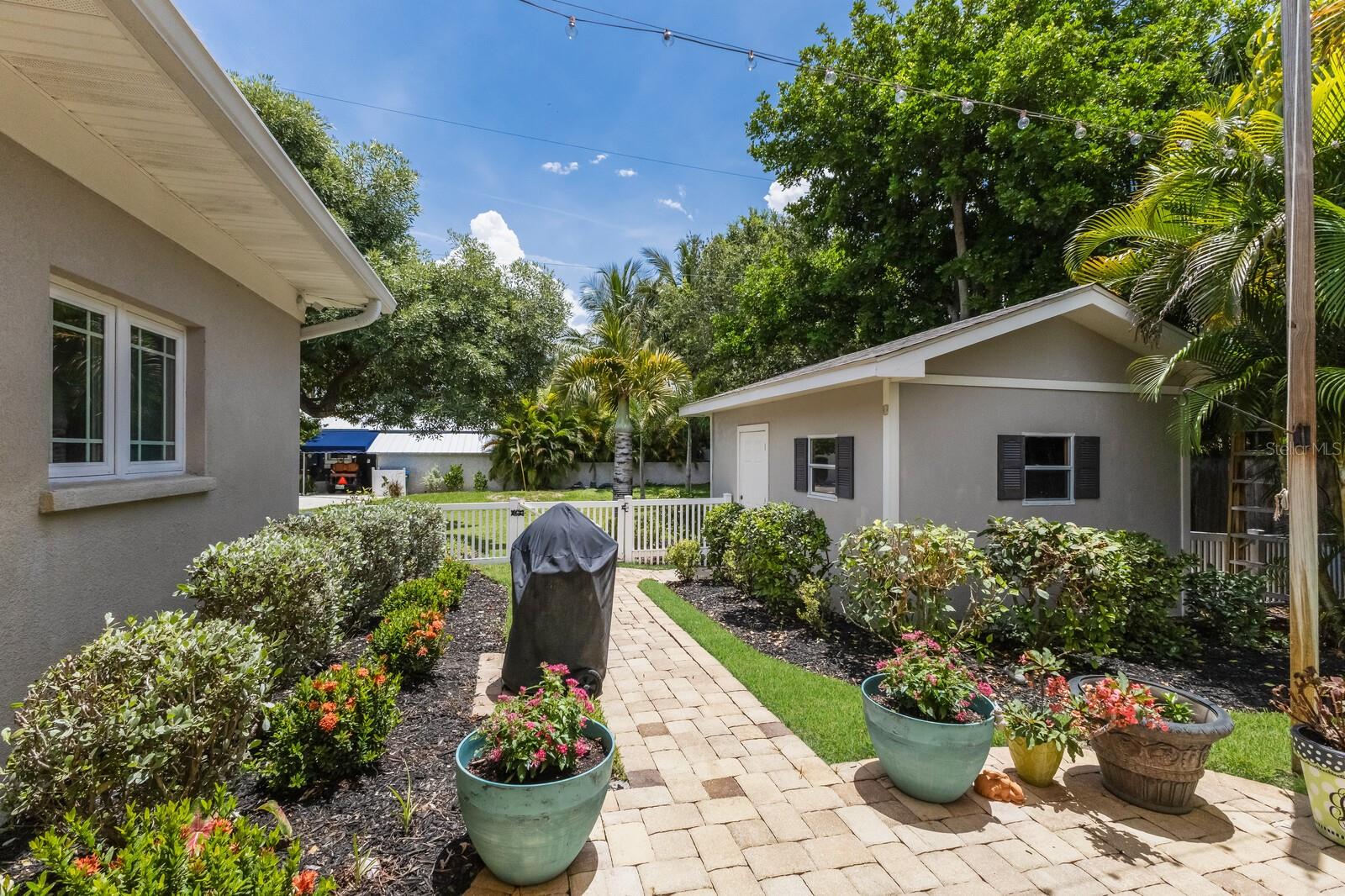 111 49TH ST, HOLMES BEACH, FL, 34217