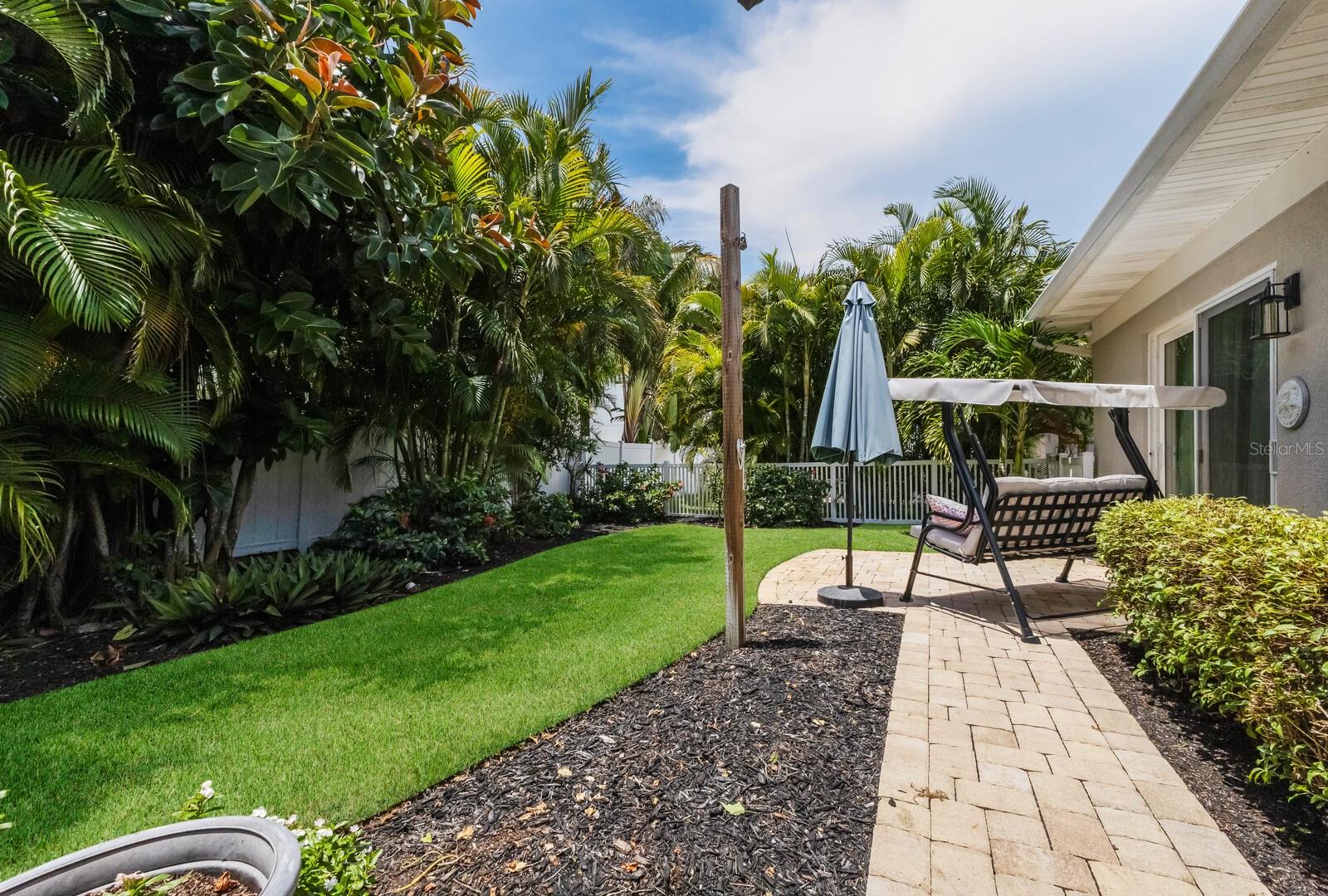 111 49TH ST, HOLMES BEACH, FL, 34217