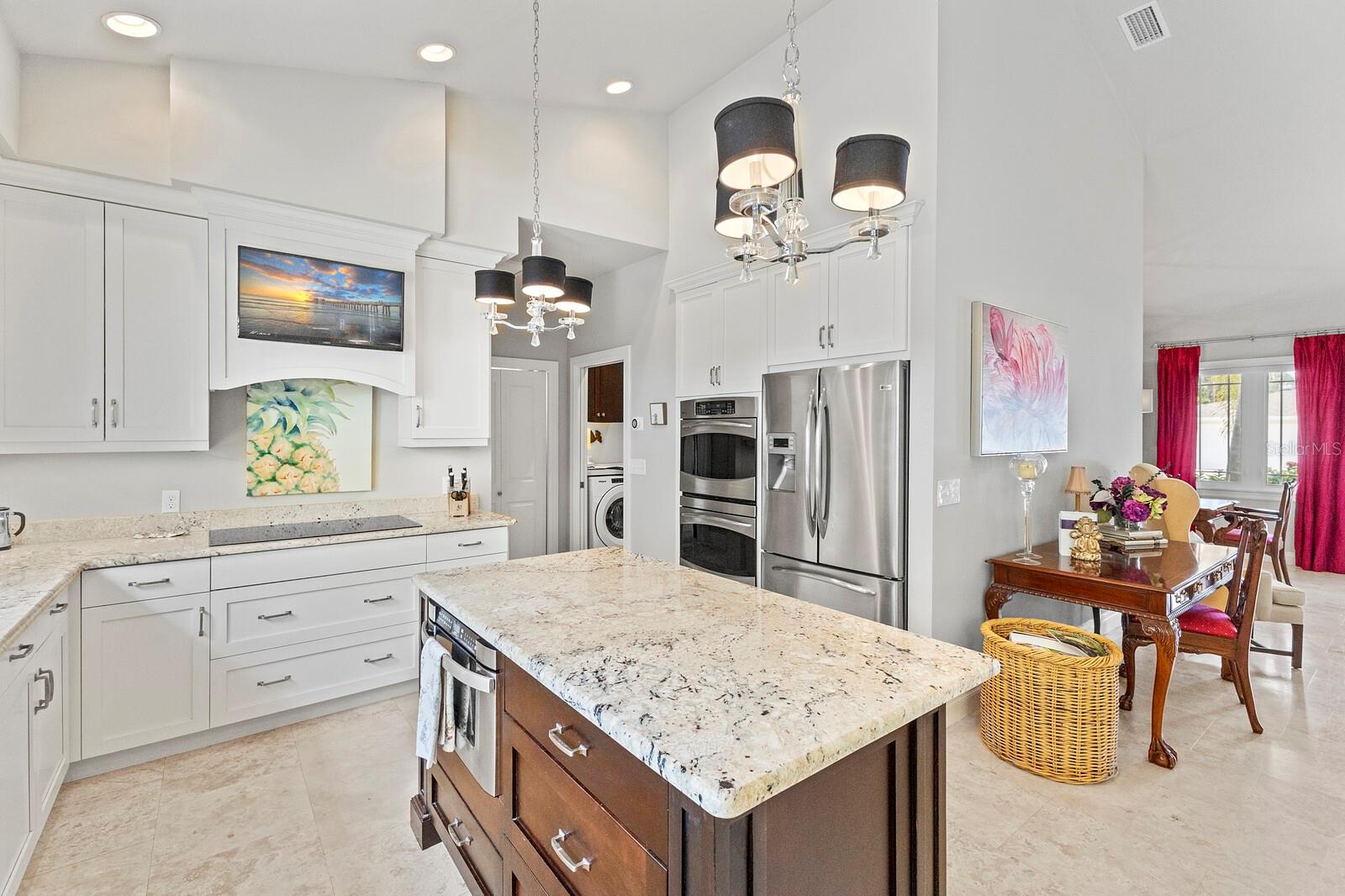111 49TH ST, HOLMES BEACH, FL, 34217