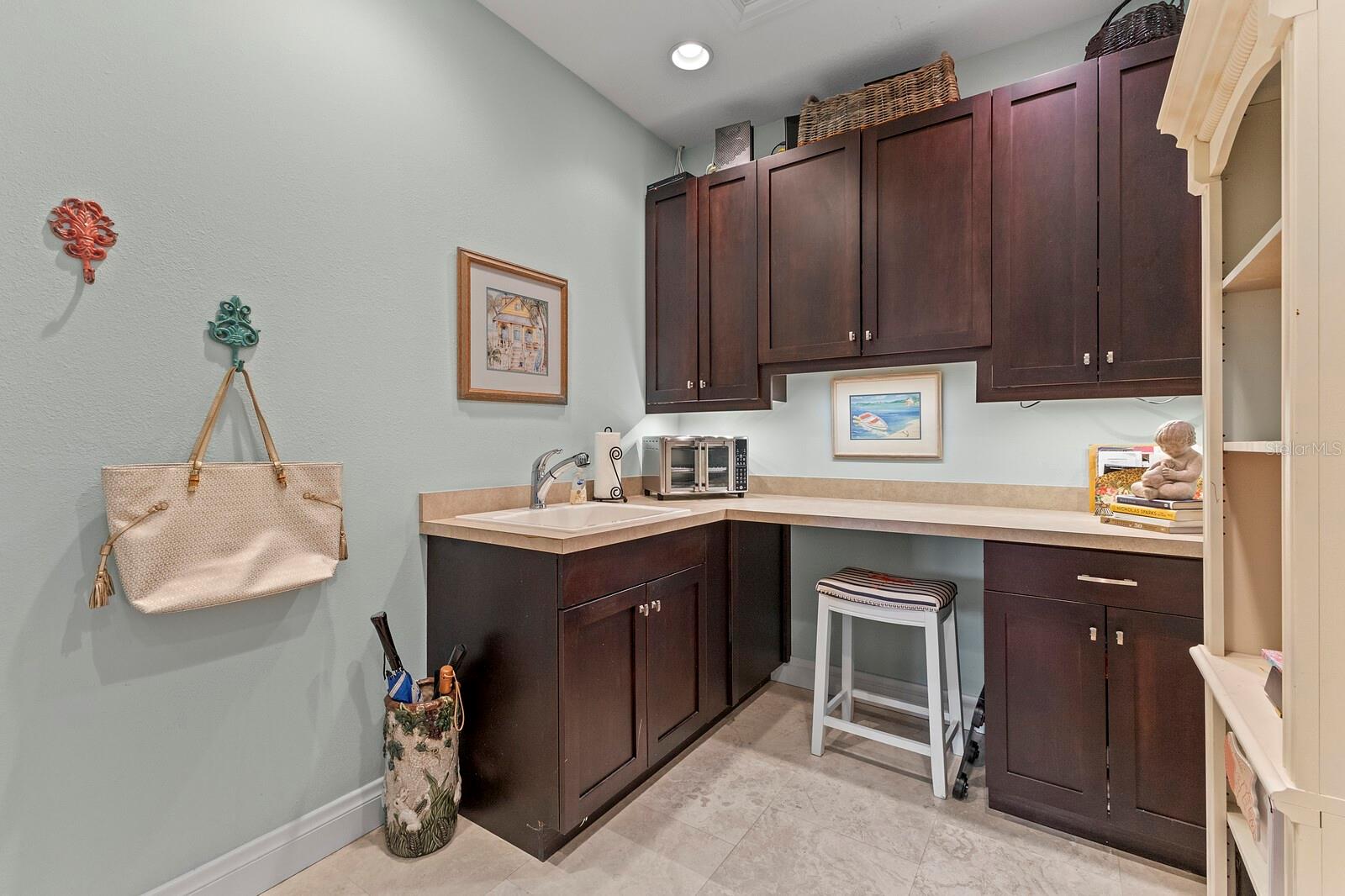 111 49TH ST, HOLMES BEACH, FL, 34217