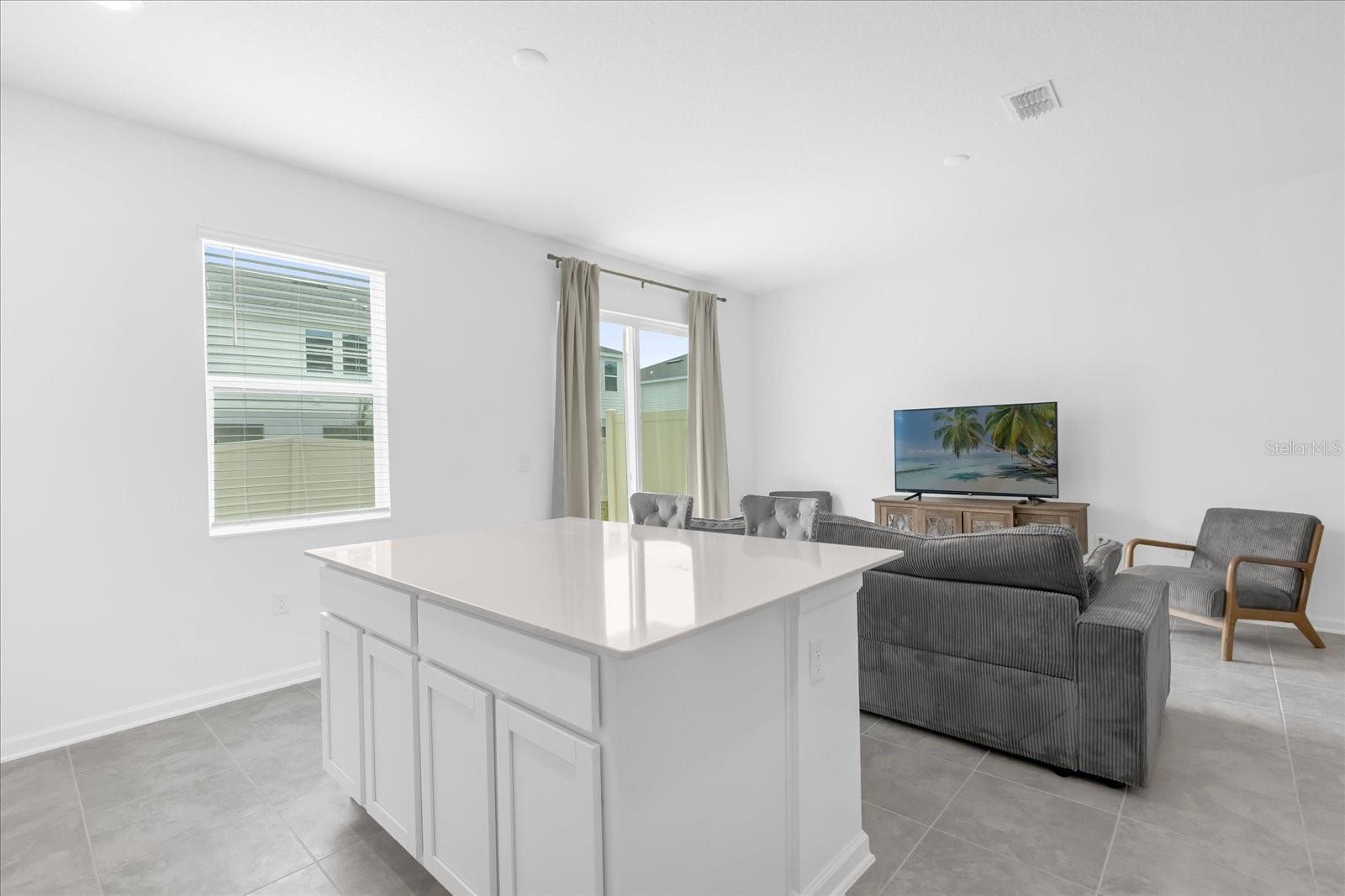 2466 SKYLINE LOOP, KISSIMMEE, FL, 34758