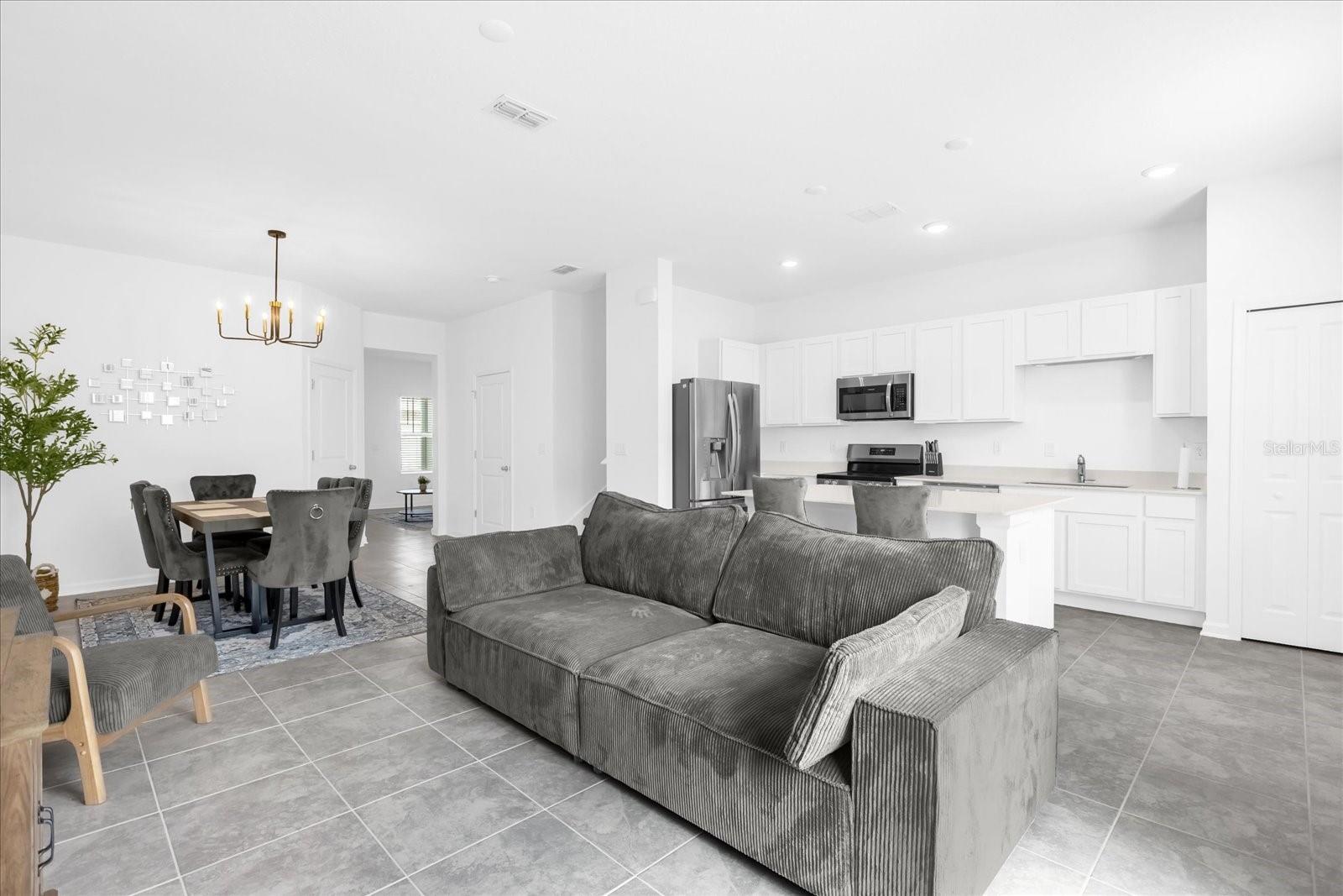 2466 SKYLINE LOOP, KISSIMMEE, FL, 34758