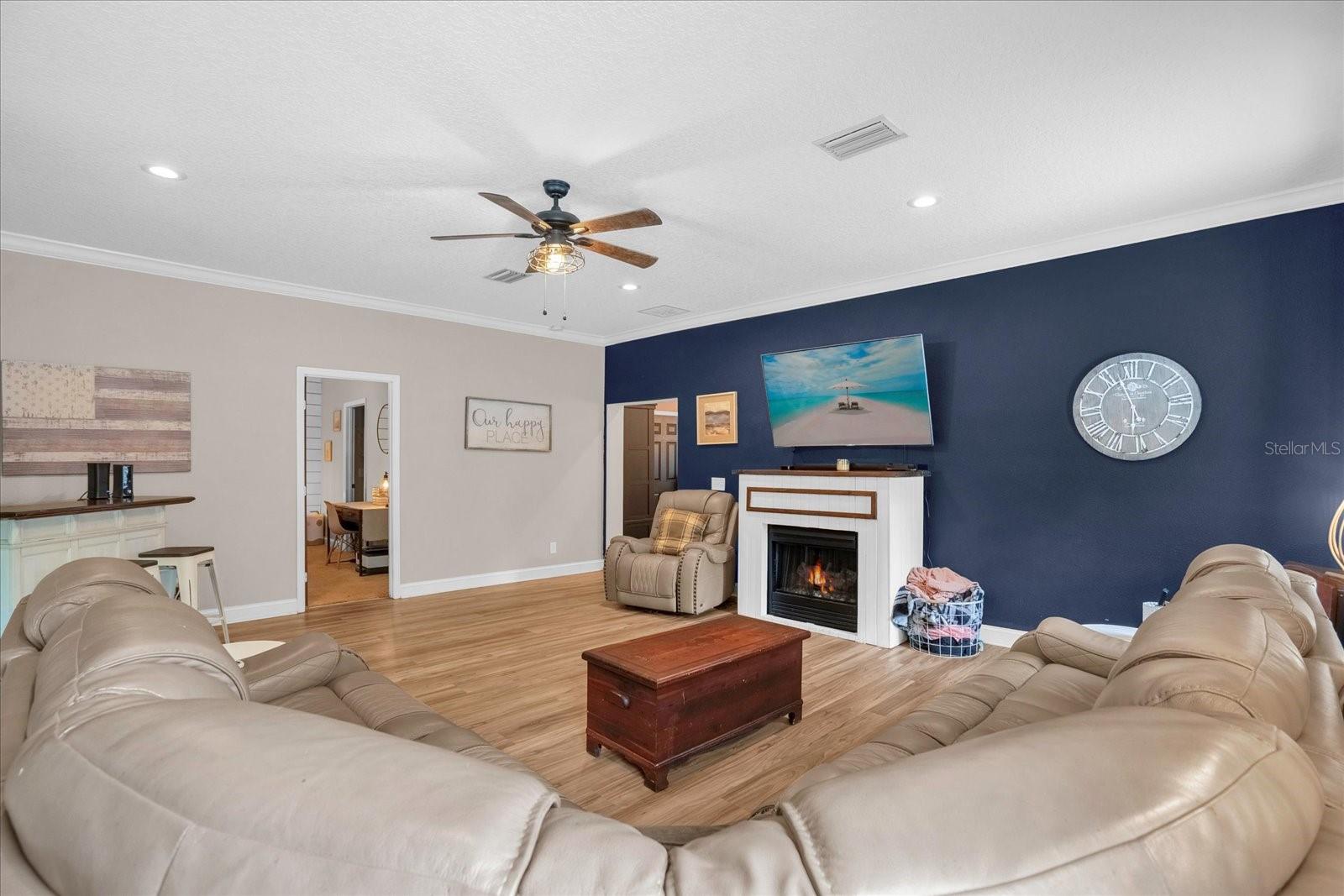 237 LAKE VIEW DR, SANFORD, FL, 32773