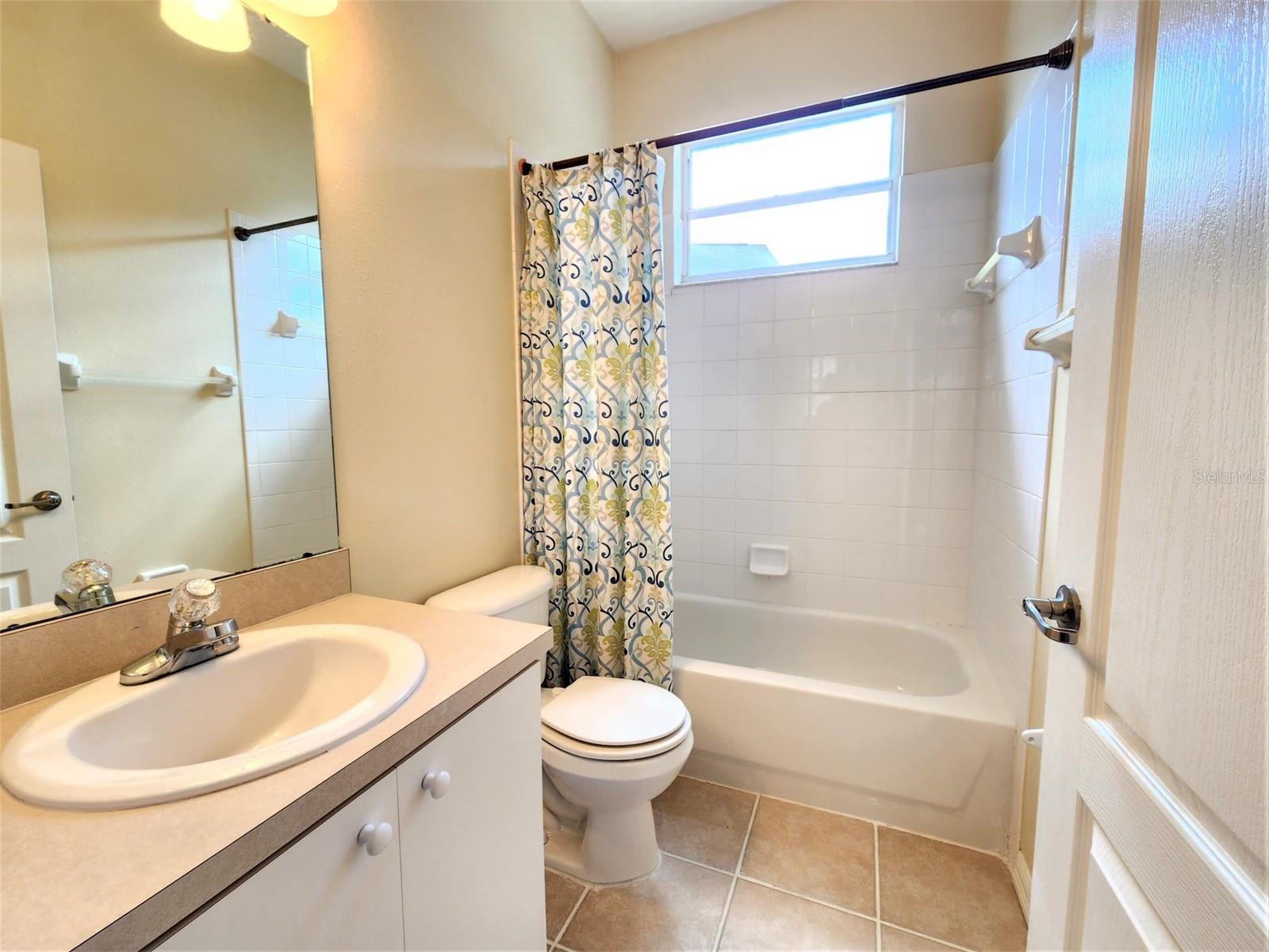 17106 KITEGLIDE CT, LITHIA, FL, 33547