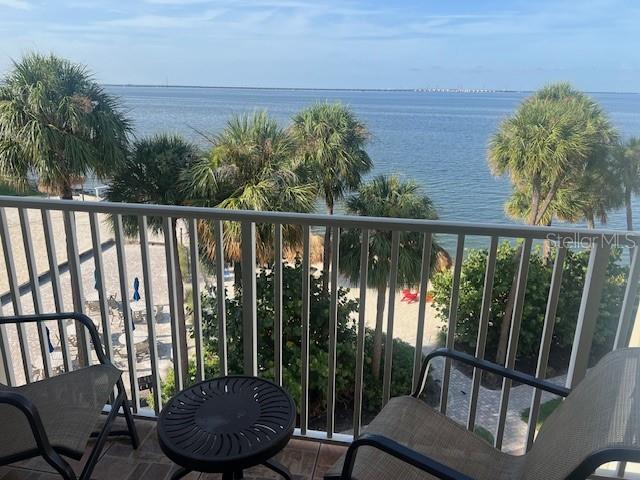 2506 N ROCKY POINT DR #429, TAMPA, FL, 33607