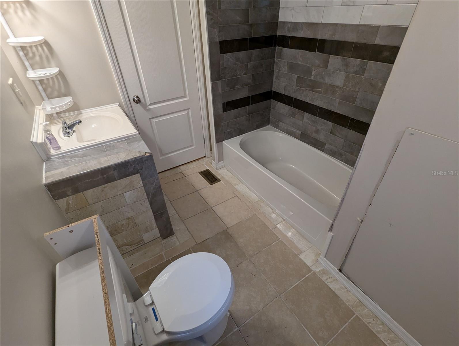 9765 SE 164TH PL, SUMMERFIELD, FL, 34491