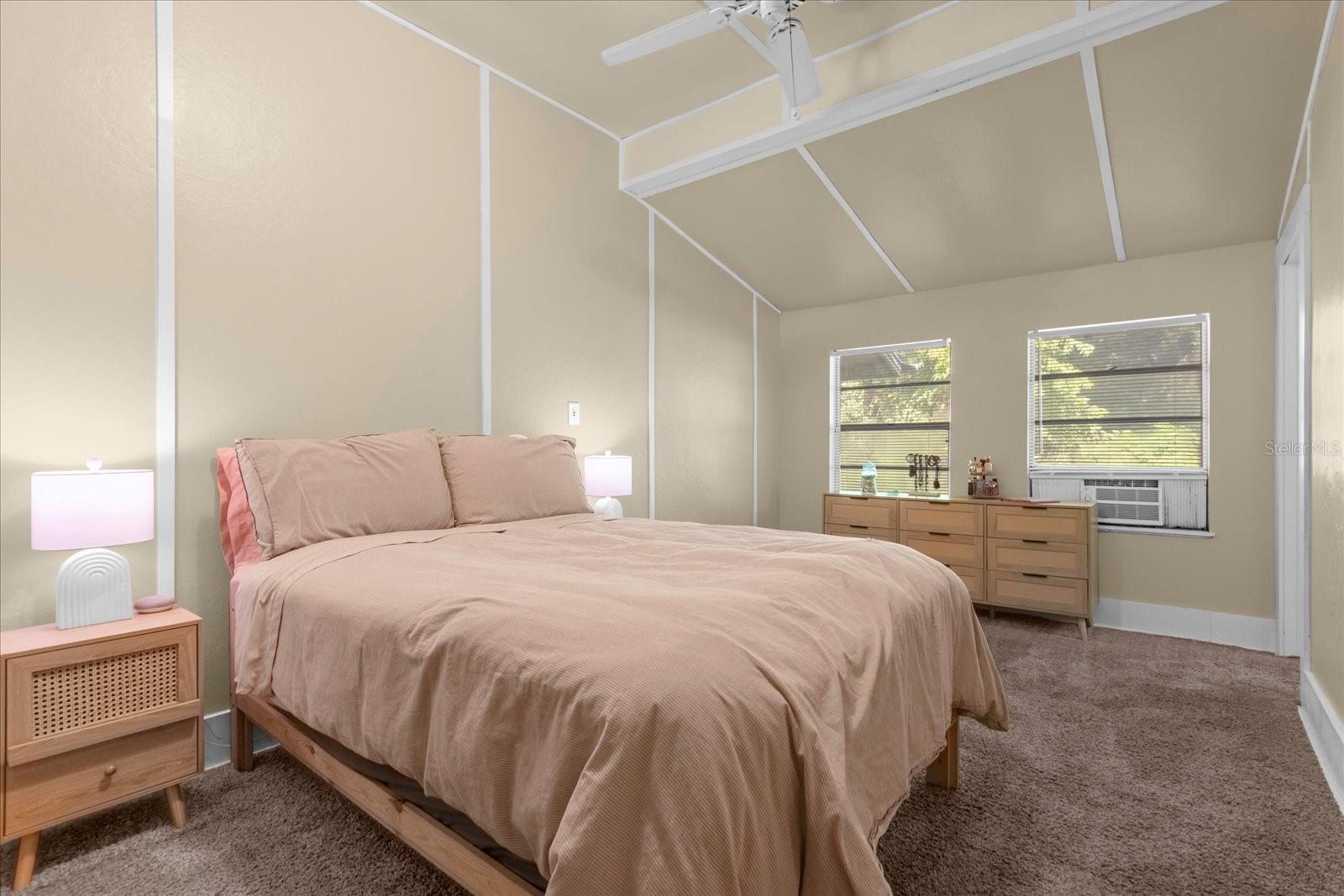 5550 HURON ST, MOUNT DORA, FL, 32757