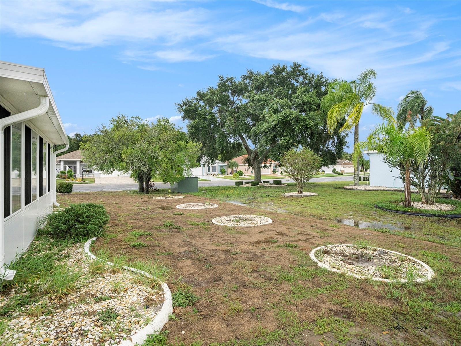 302 CALOOSA PALMS CT, SUN CITY CENTER, FL, 33573