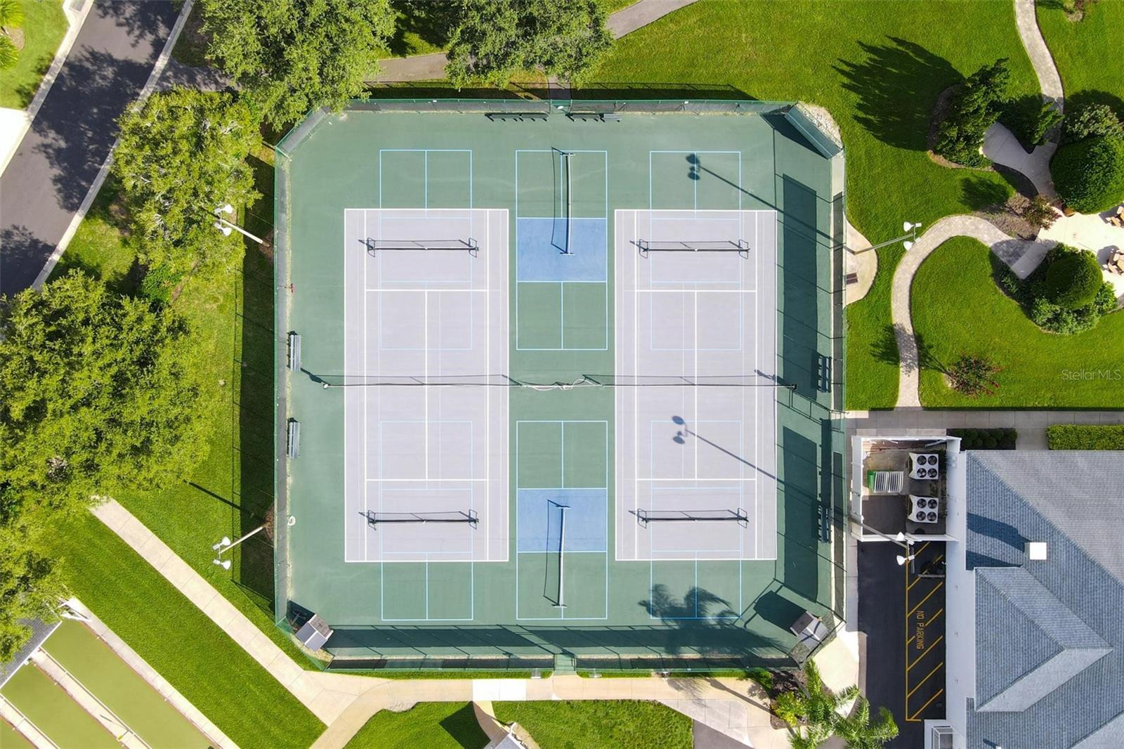 5410 CHARLESTON AVE, TAVARES, FL, 32778