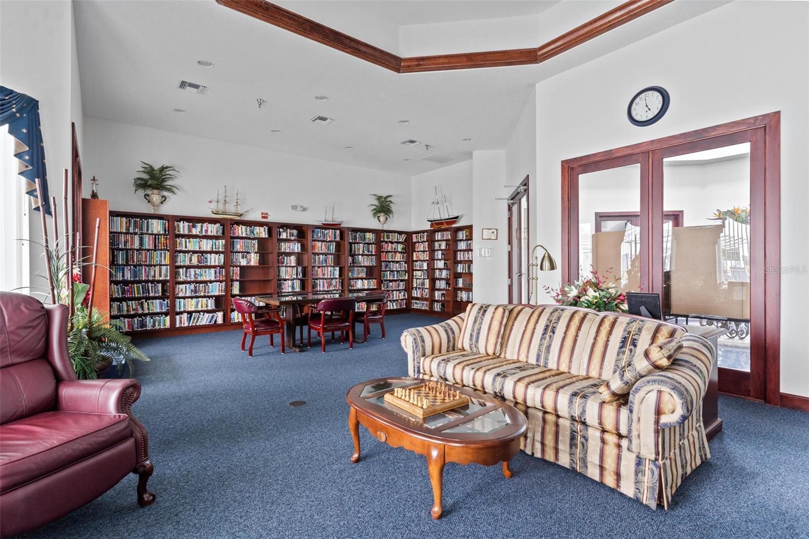 5410 CHARLESTON AVE, TAVARES, FL, 32778