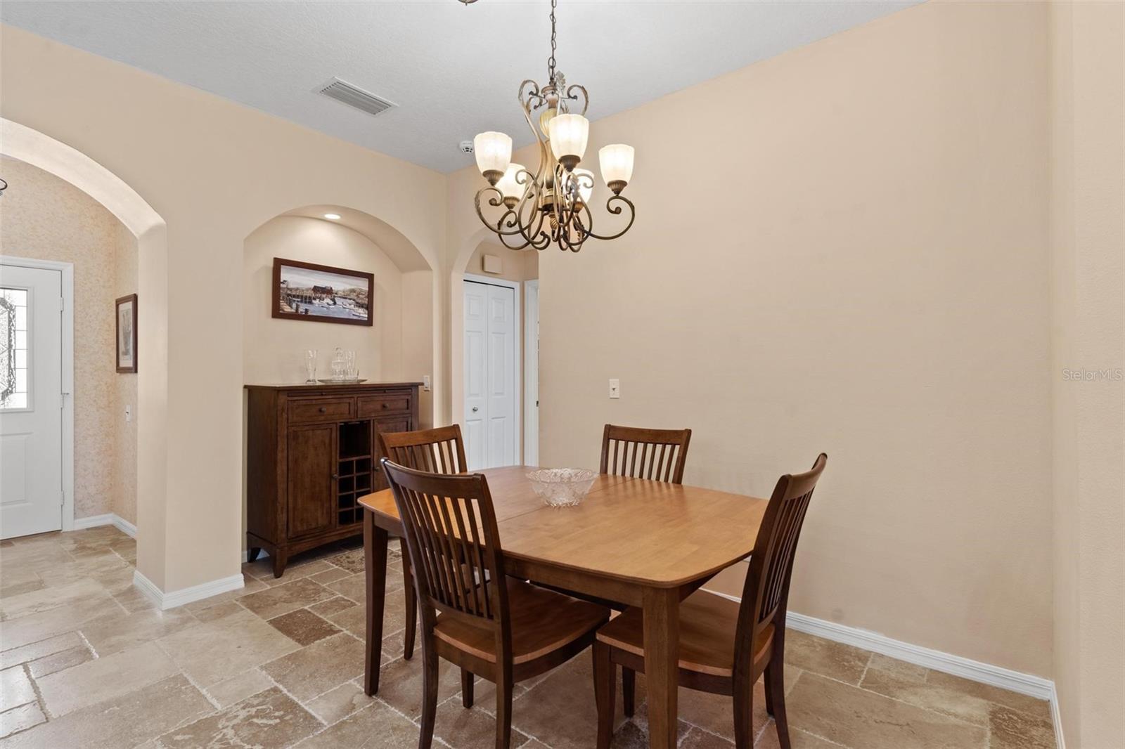 5410 CHARLESTON AVE, TAVARES, FL, 32778