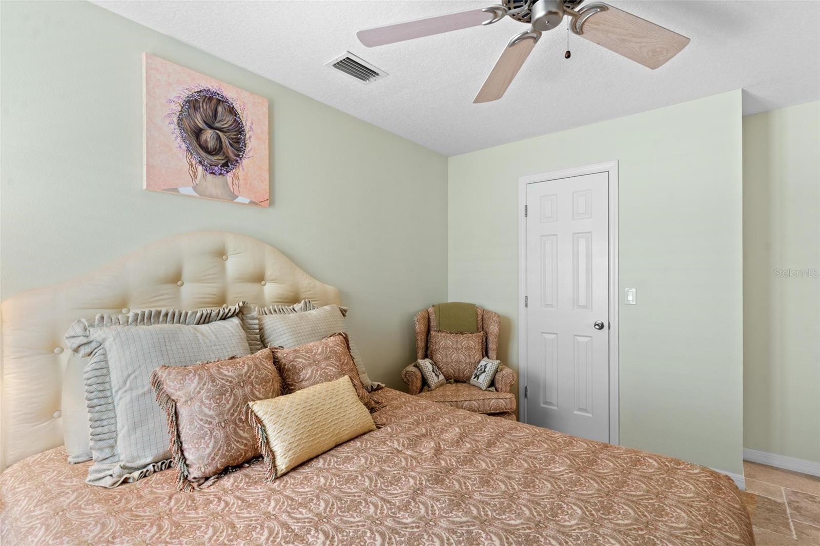 5410 CHARLESTON AVE, TAVARES, FL, 32778