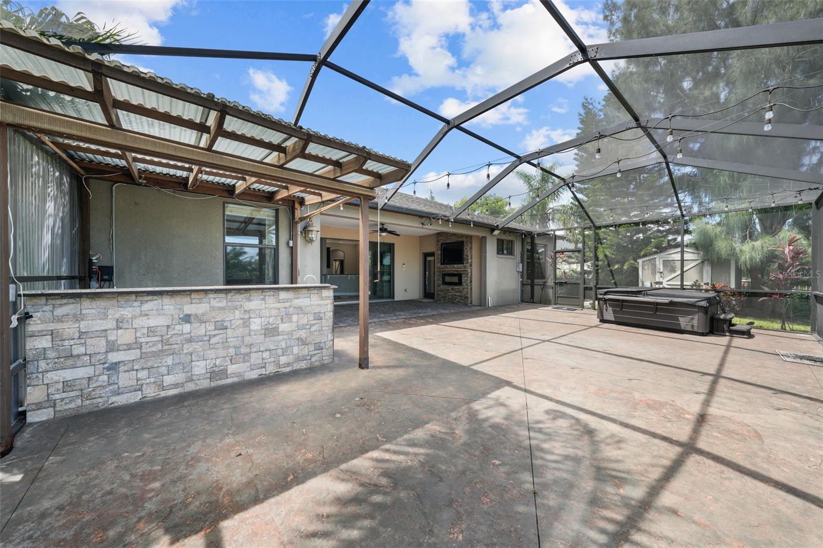 331 STAR SHELL DR, APOLLO BEACH, FL, 33572