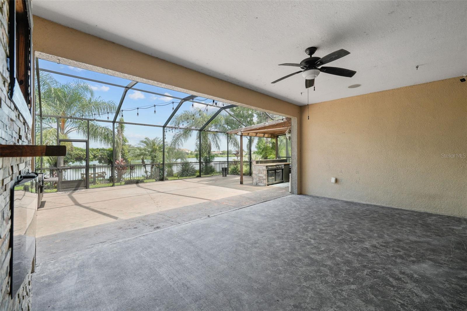 331 STAR SHELL DR, APOLLO BEACH, FL, 33572