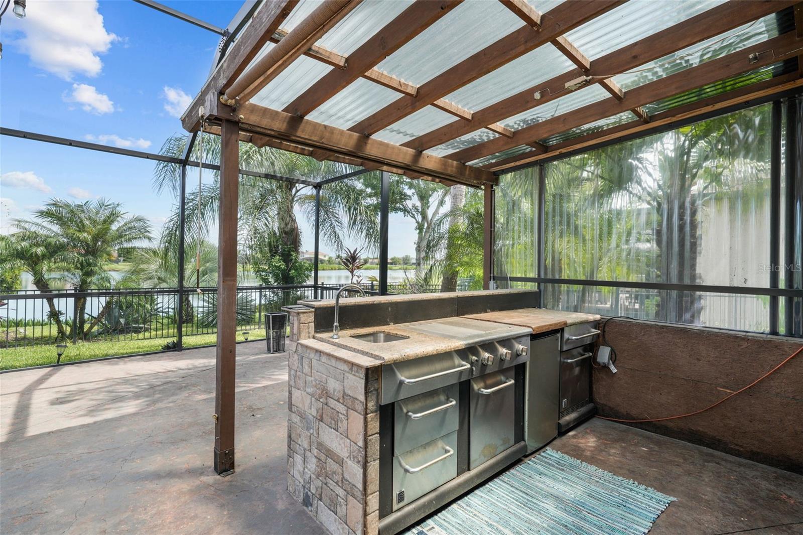 331 STAR SHELL DR, APOLLO BEACH, FL, 33572