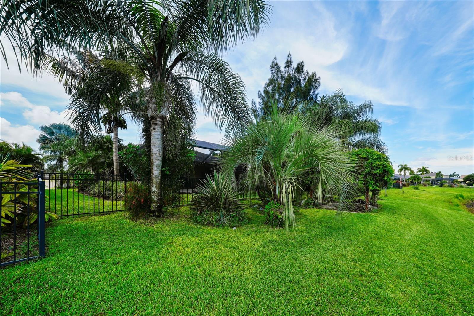 331 STAR SHELL DR, APOLLO BEACH, FL, 33572