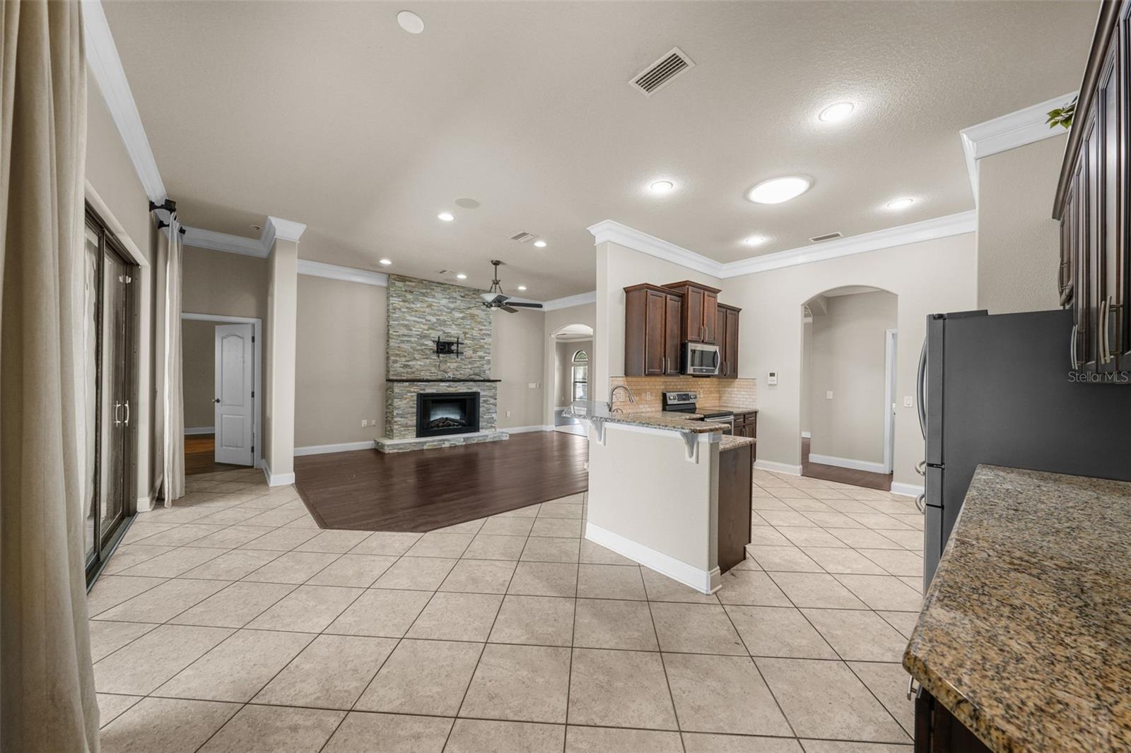 331 STAR SHELL DR, APOLLO BEACH, FL, 33572