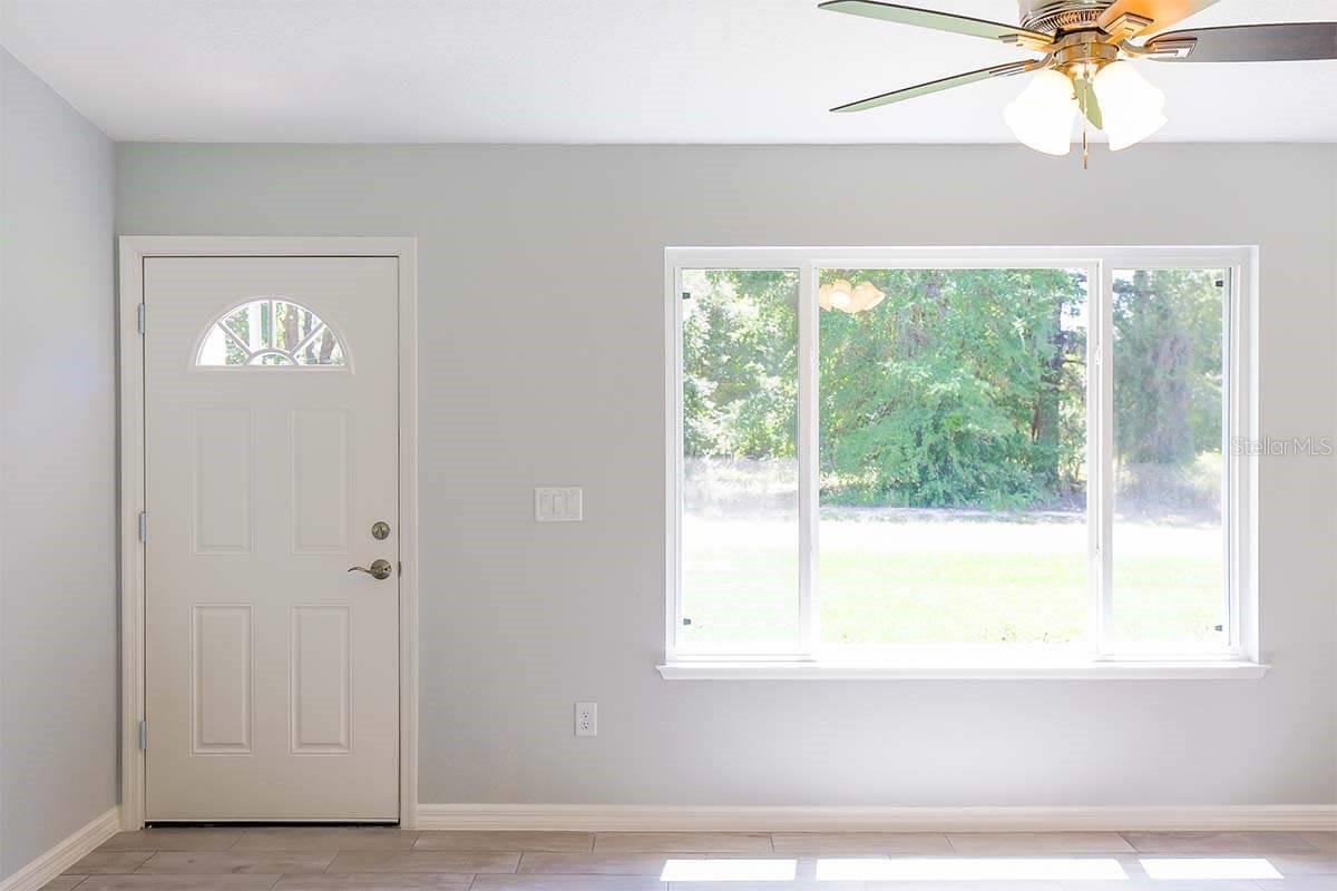 353 FISHER WAY, OCKLAWAHA, FL, 32179
